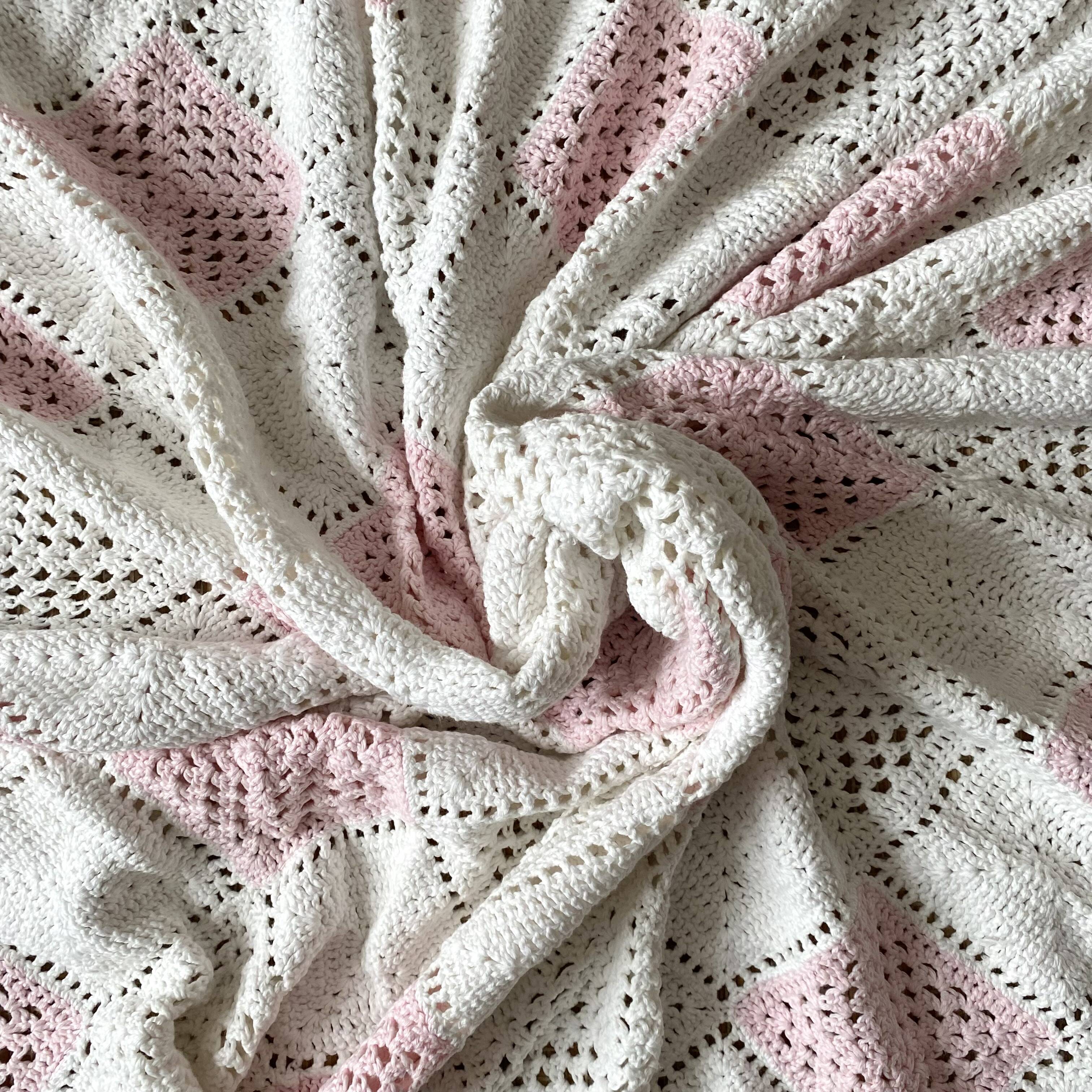 Pink and white crochet single bedspread 135X210 cm