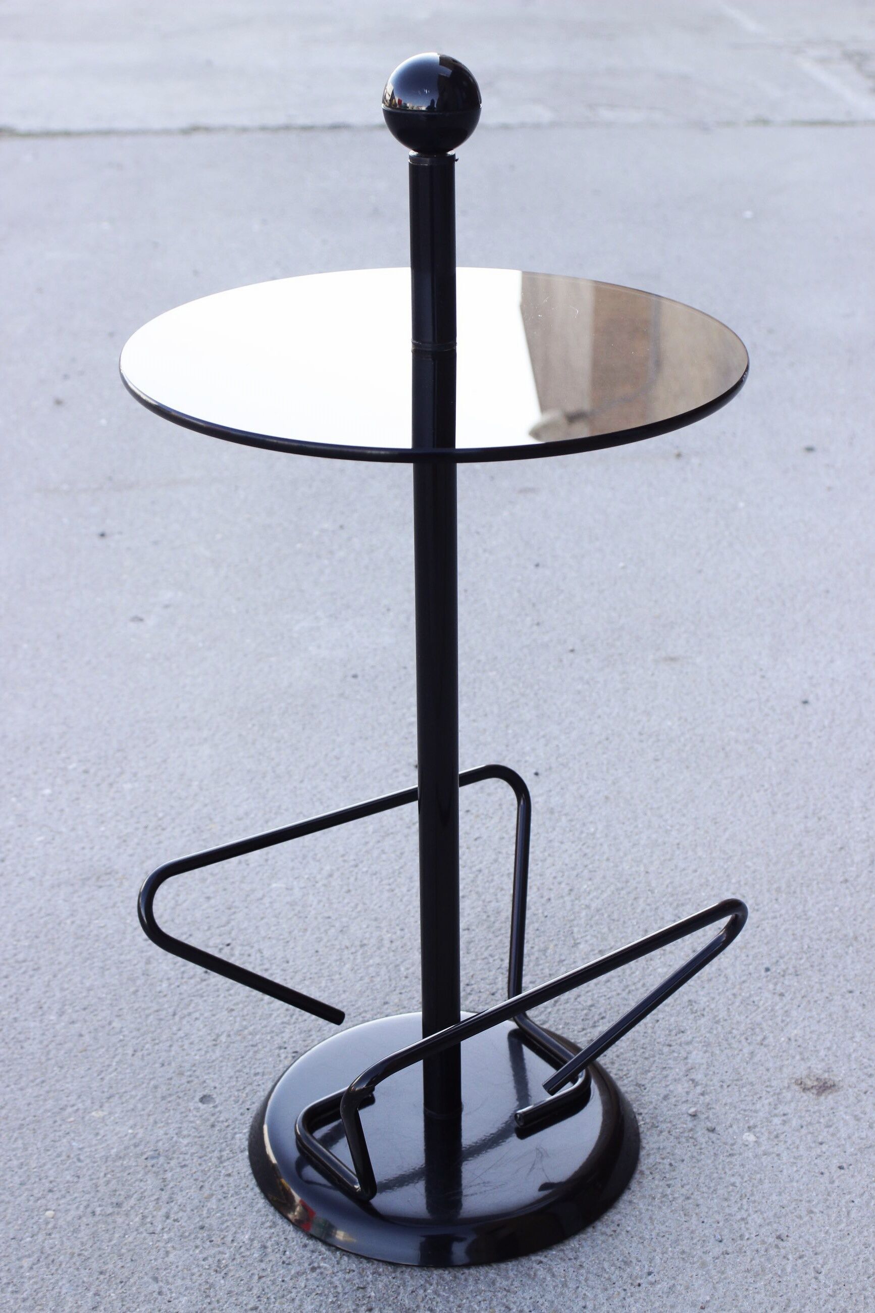 Laqué Steel and Smoked Glass Side Table, Italy, 1980s