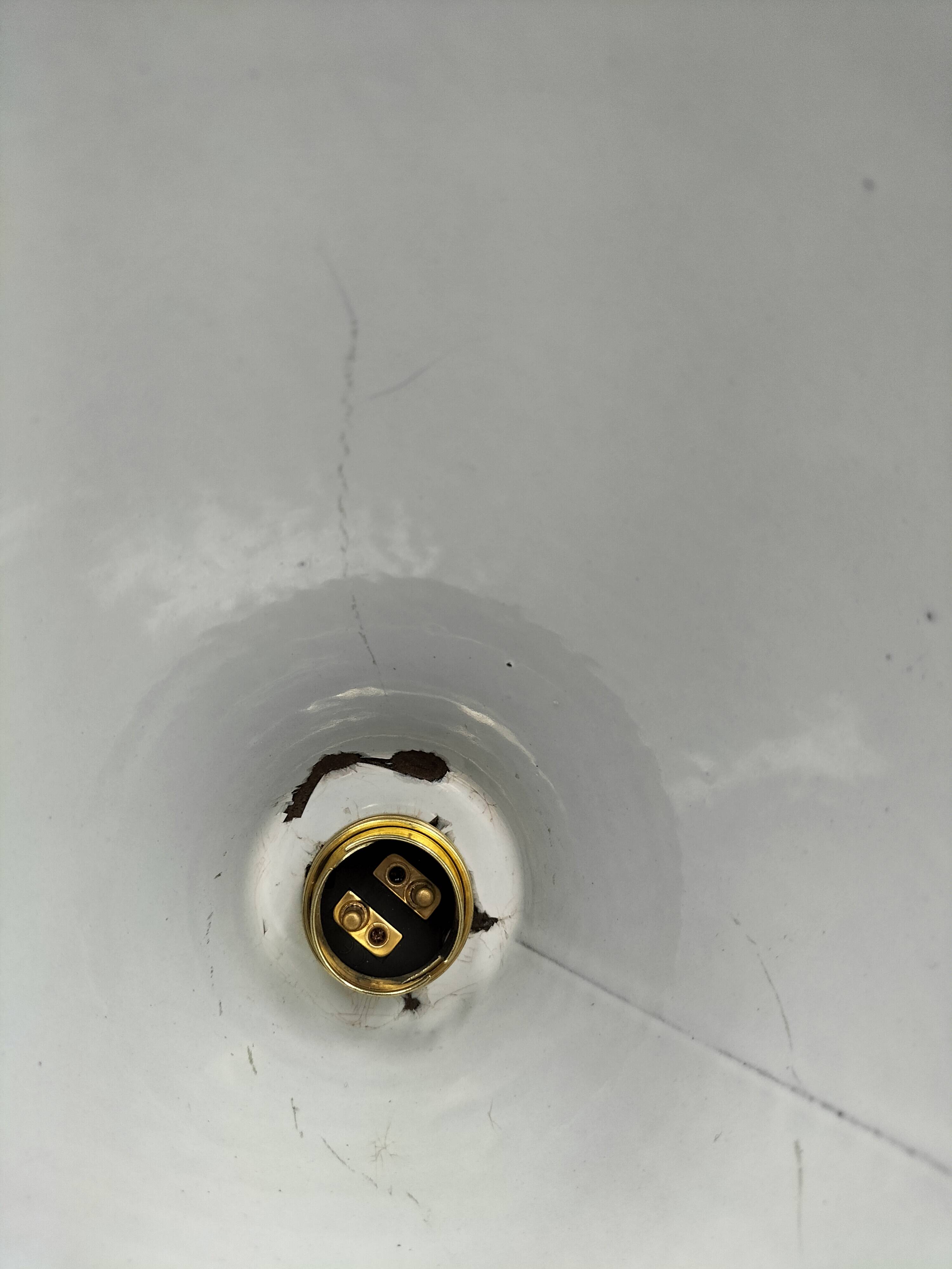 Enamelled sheet metal cone suspensions