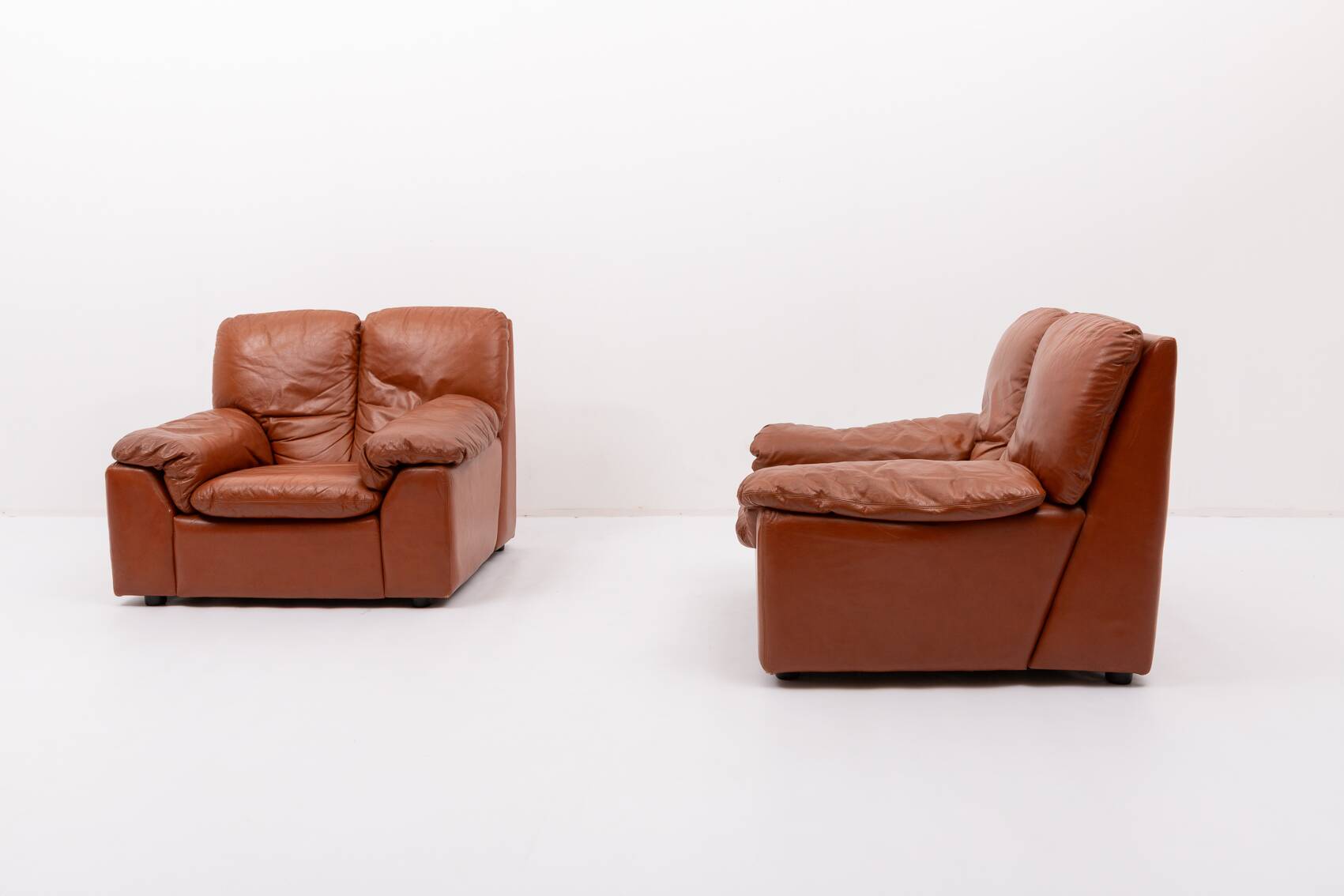 1970’s Vintage Italian design cognac leather lounge chairs