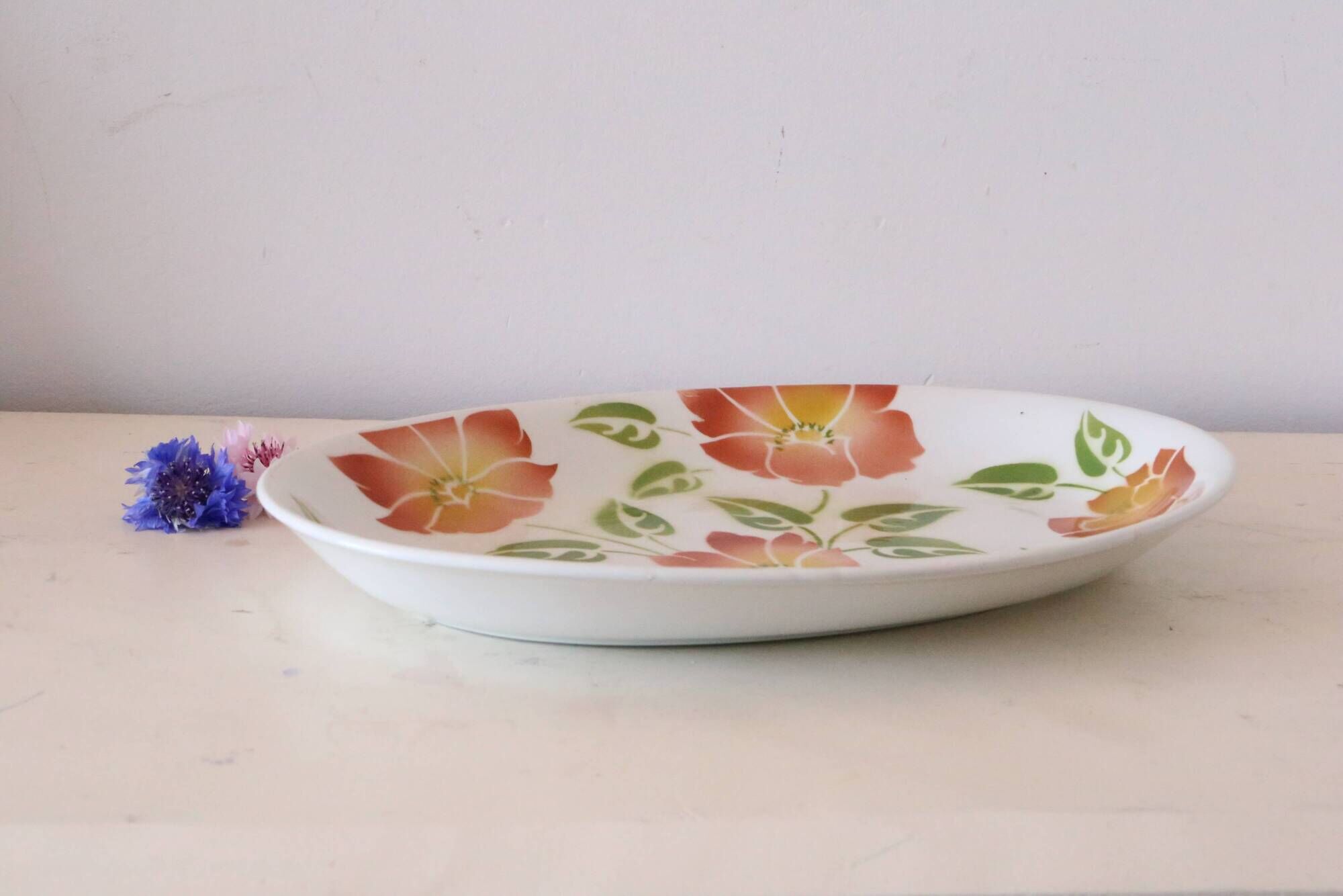 Oval dish Moulin des Loups Ontario model