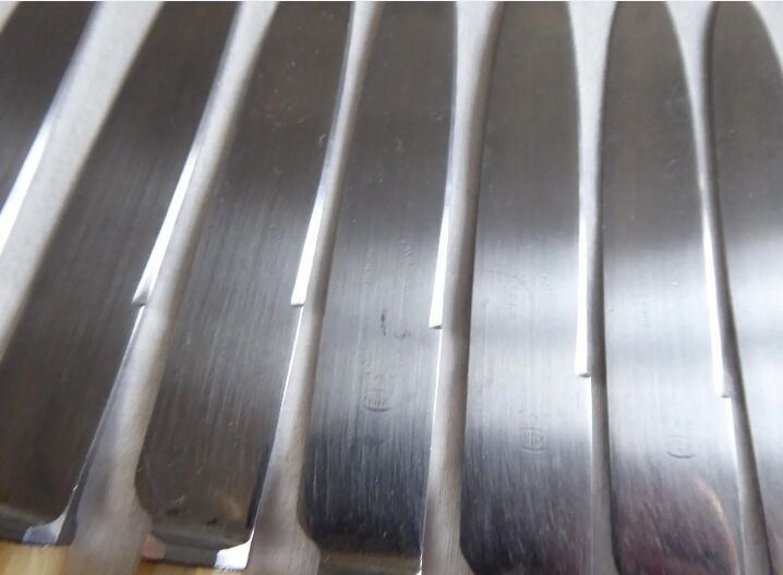 12 fruit knives, dessert. horn handle. length 19 cm