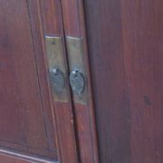 Cabinet antique boho fait main peint à 2 portes, 1910