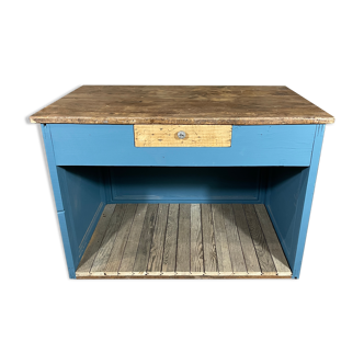 Old wooden countertop
