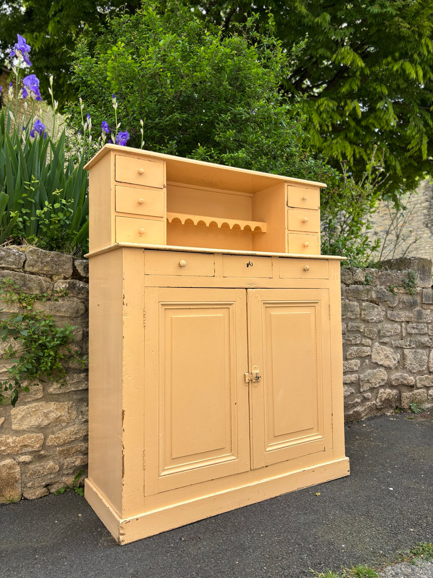 Sideboard