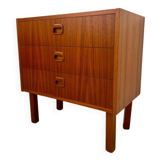 Small chest of drawers or bedside table in teak, Scandinavian design from the 70s vintage