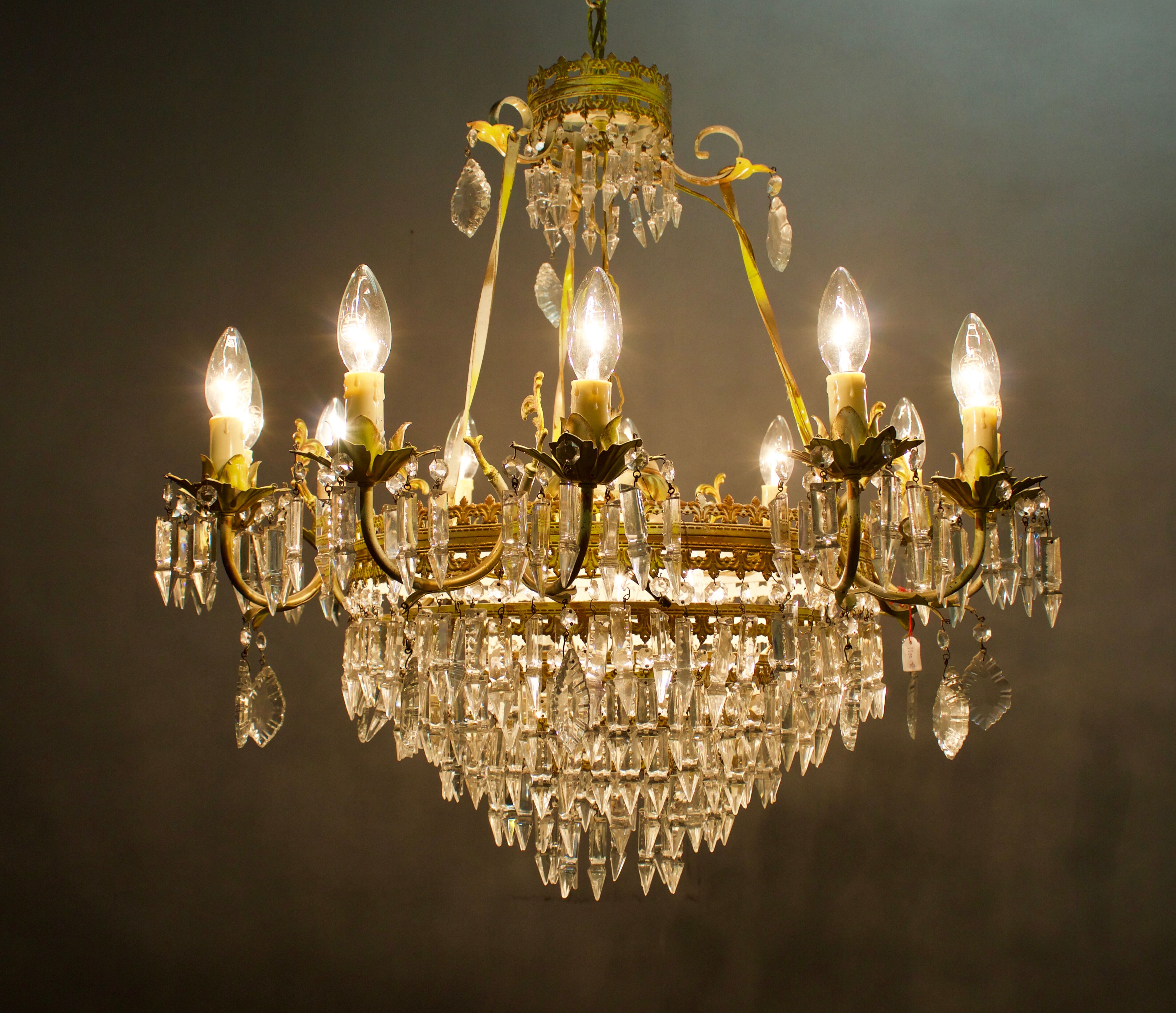 Pampilles chandelier