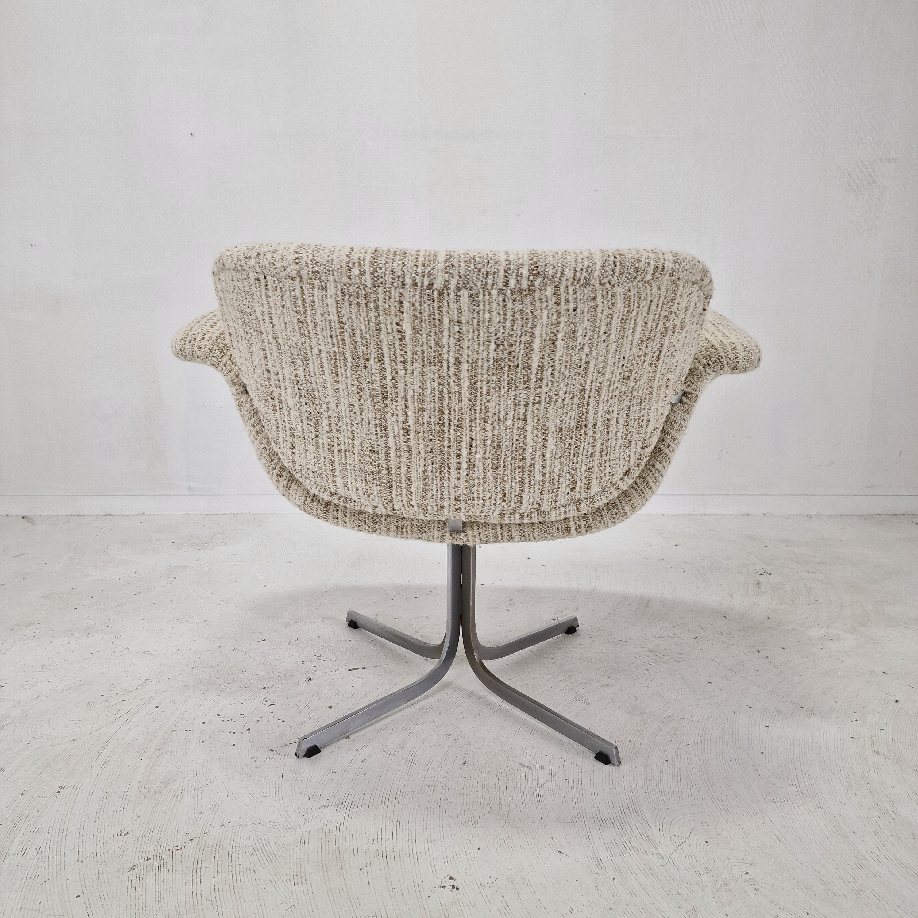 Large set of Tulip chairs by Pierre Paulin for Artifort, 1960s.