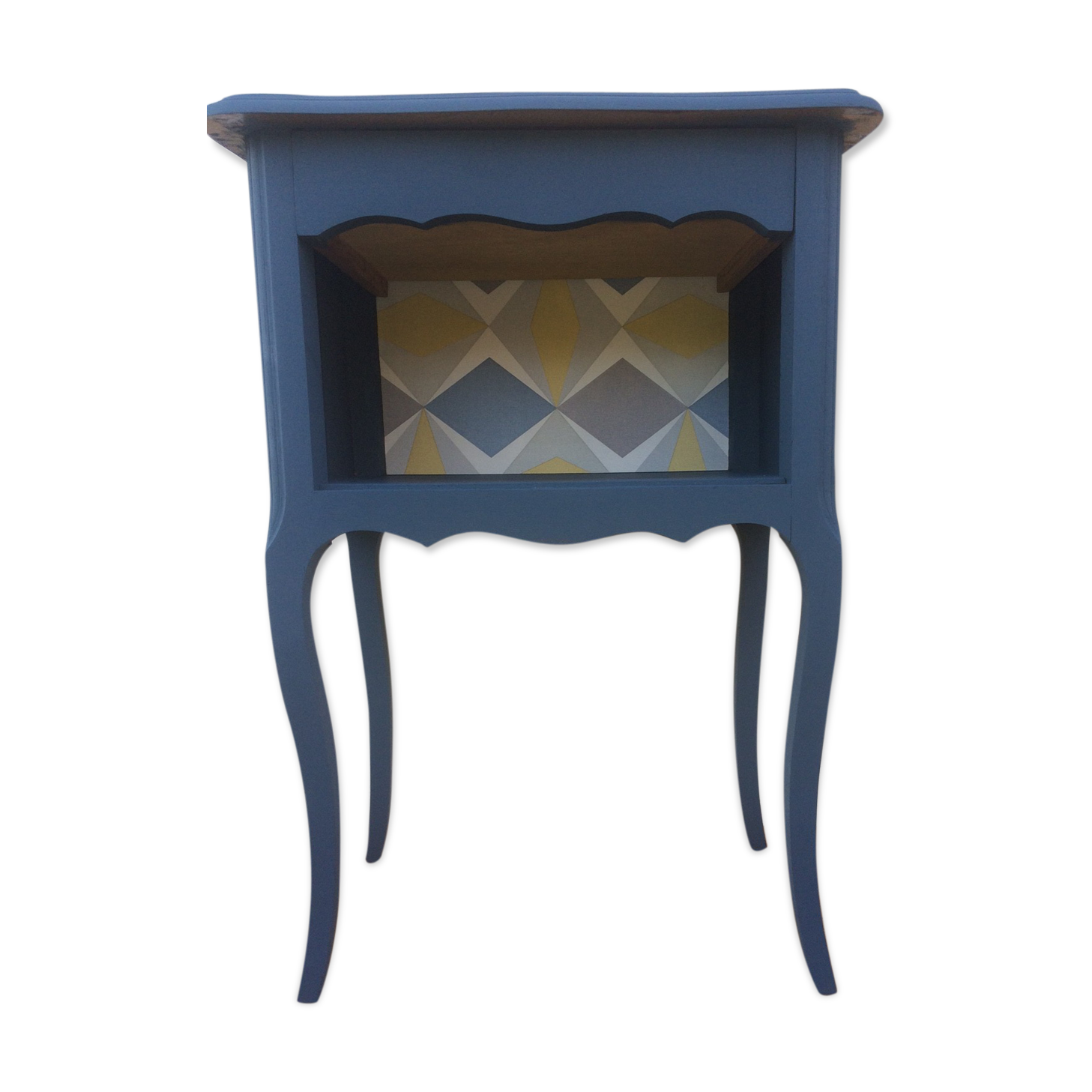 Bedside table