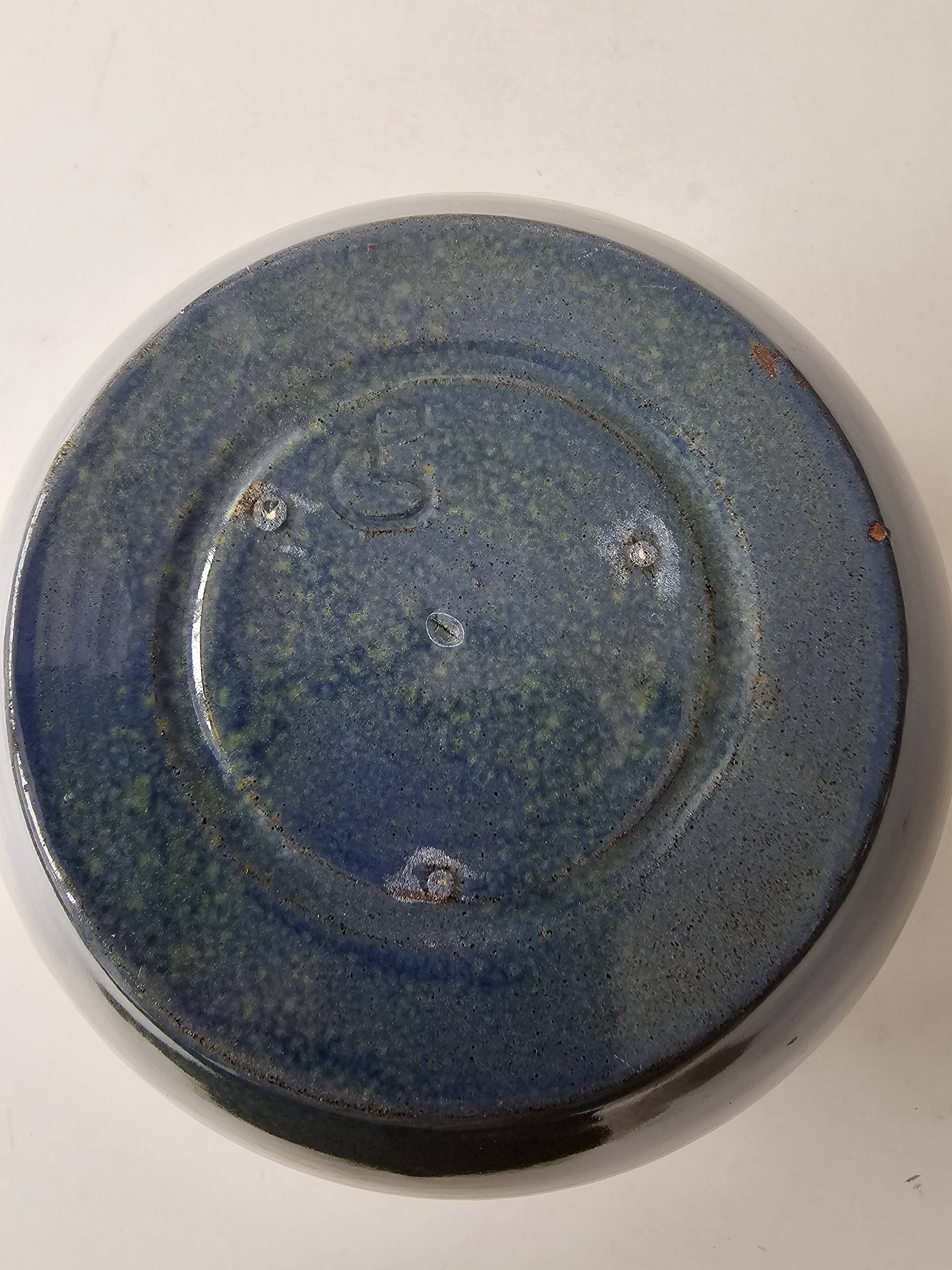 Blue-green ceramic round vase signed (Pictogram to be identified)