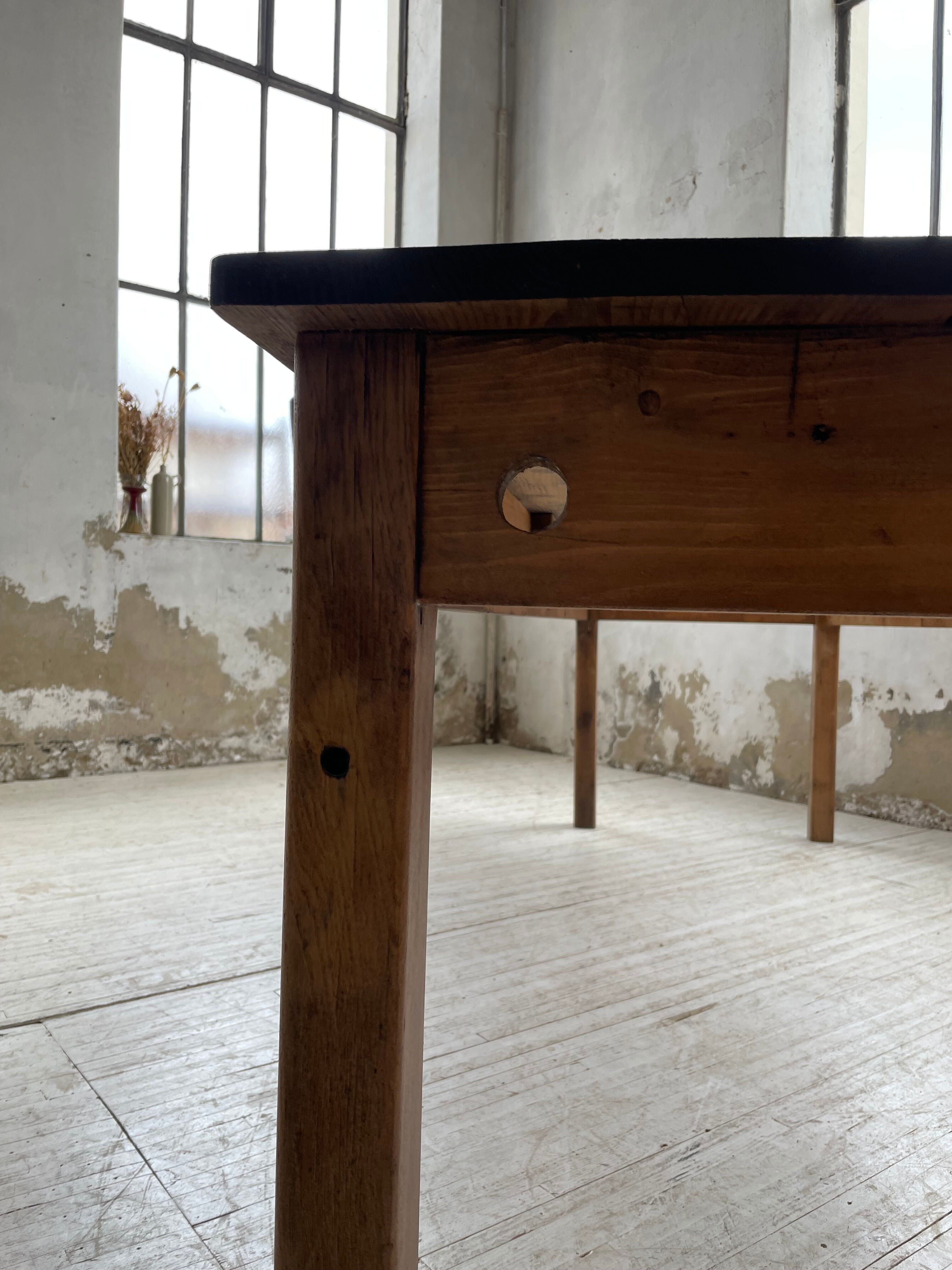 Black pine farm table 250 cm