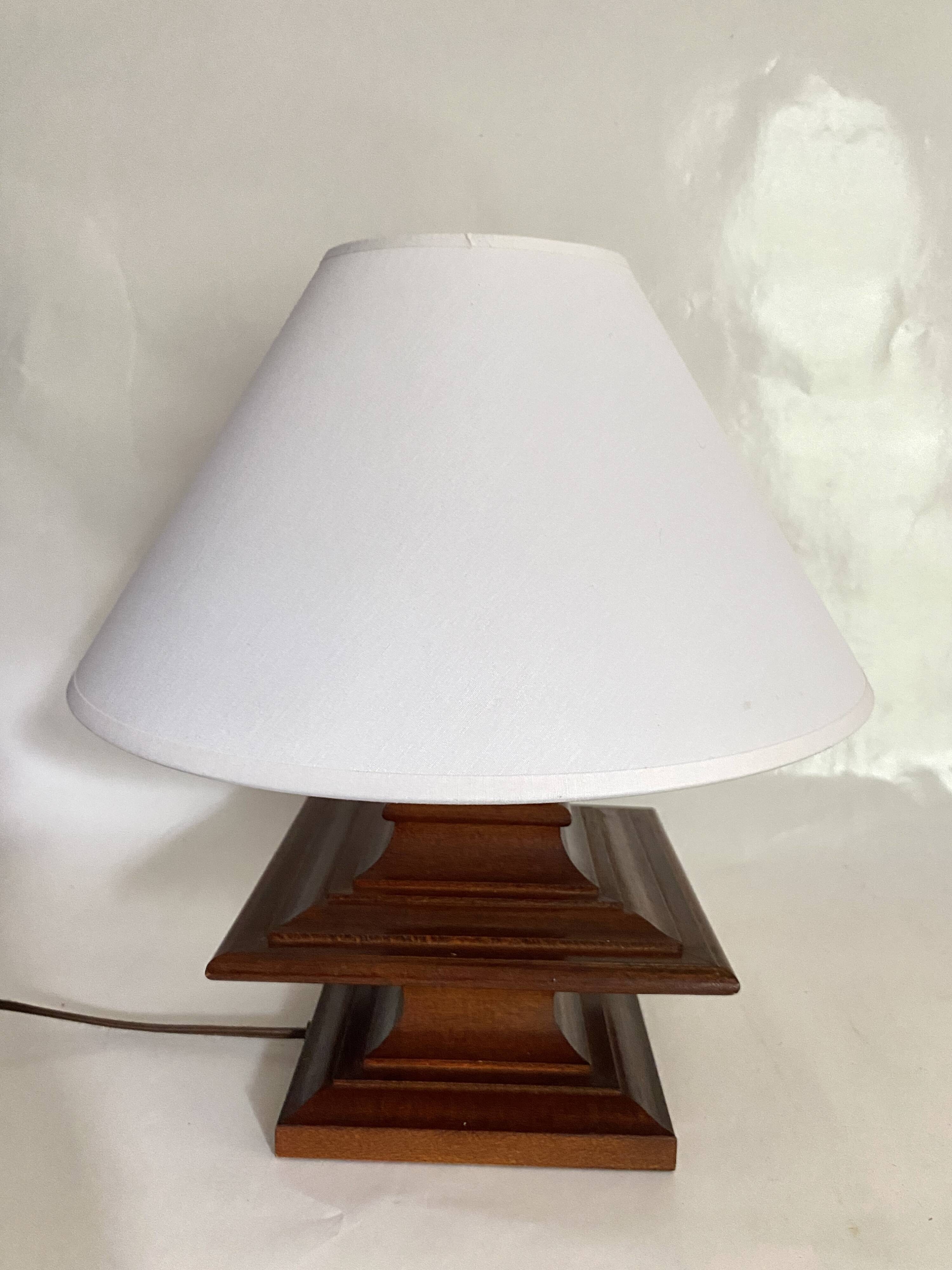 English lamp, fabric cable, cotton lampshade