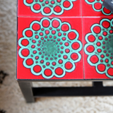 Coffee table ceramic red and green 1960