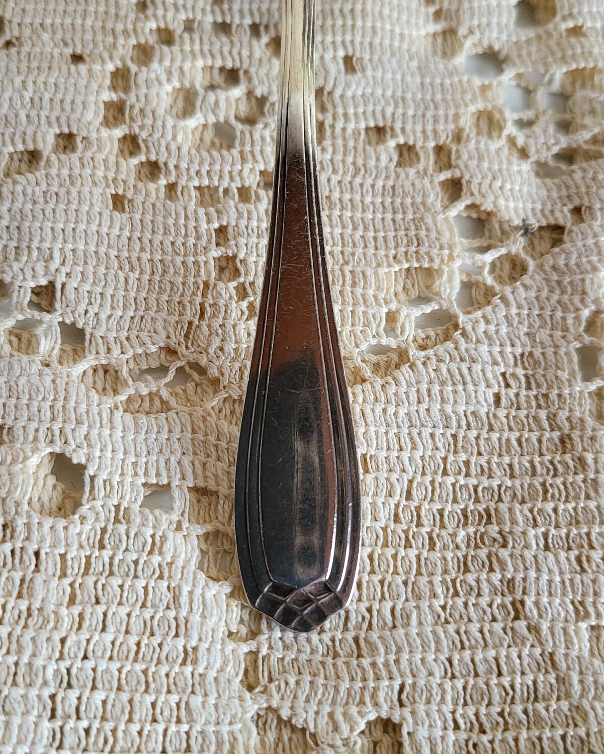 Silver-plated tea strainer