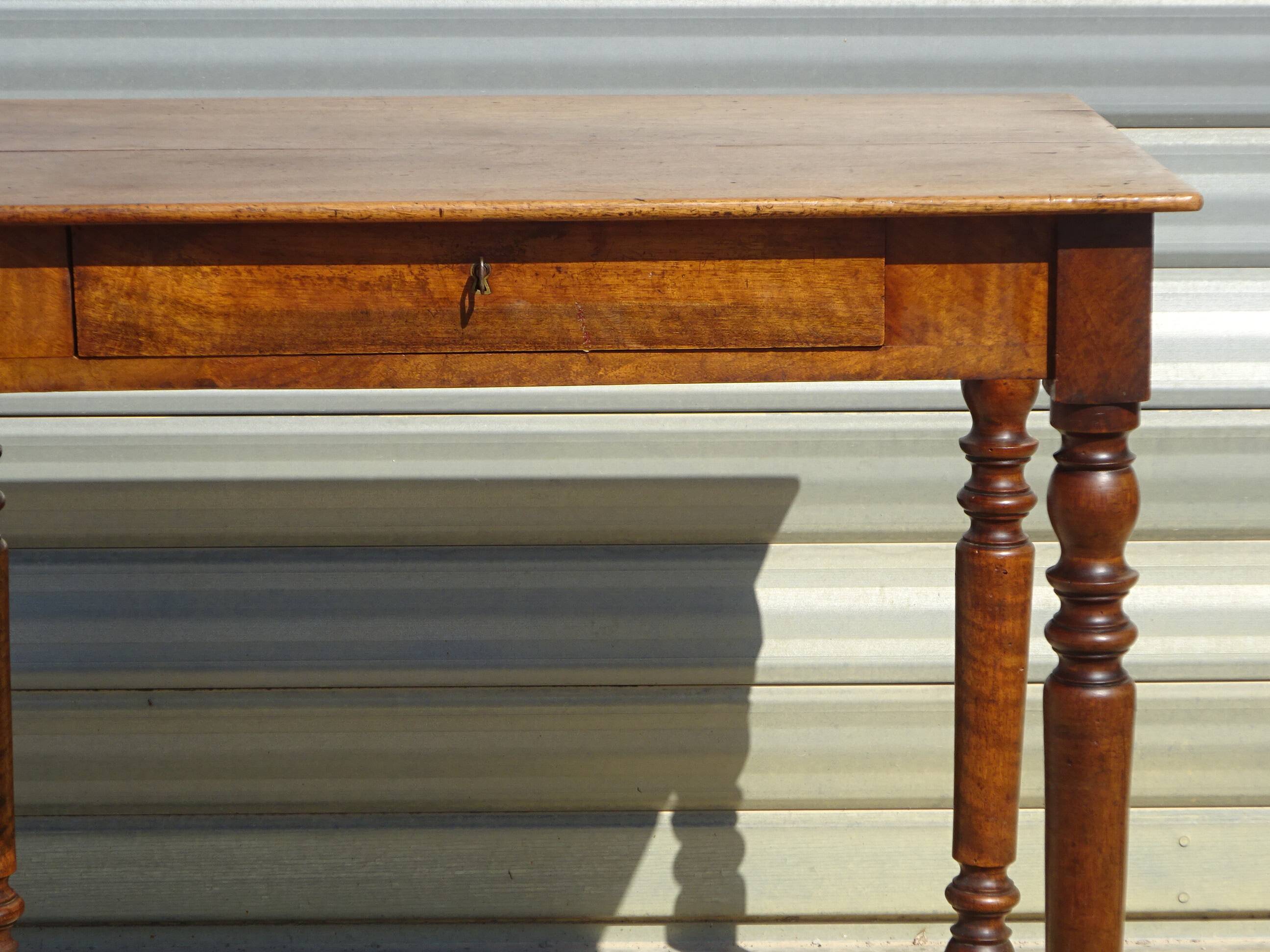Vintage desk in solid walnut