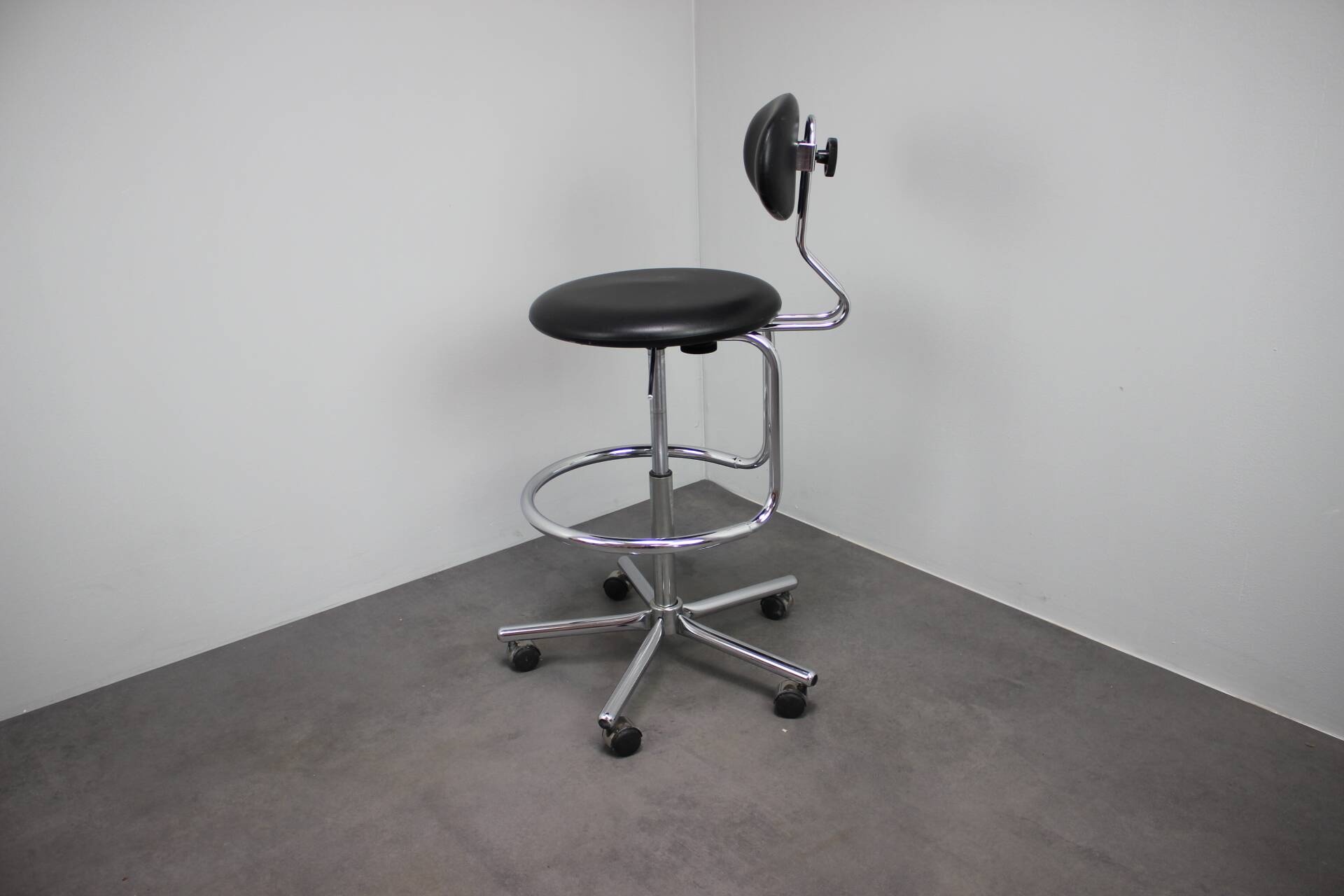 Adjustable chrome office chair on wheels, Czechoslovakia, 1980s