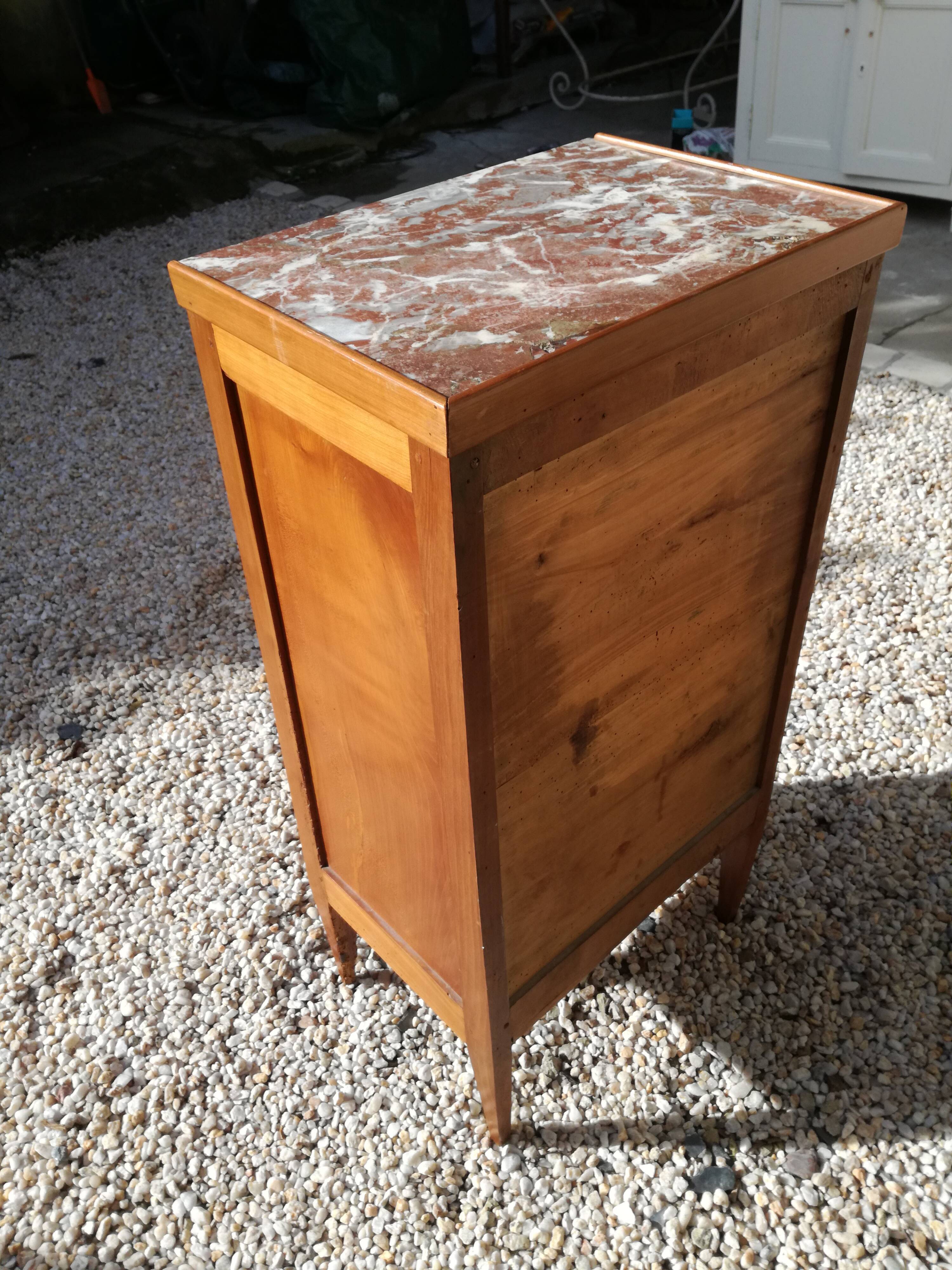 Louis XVI style ragpicker in marquetry and marble