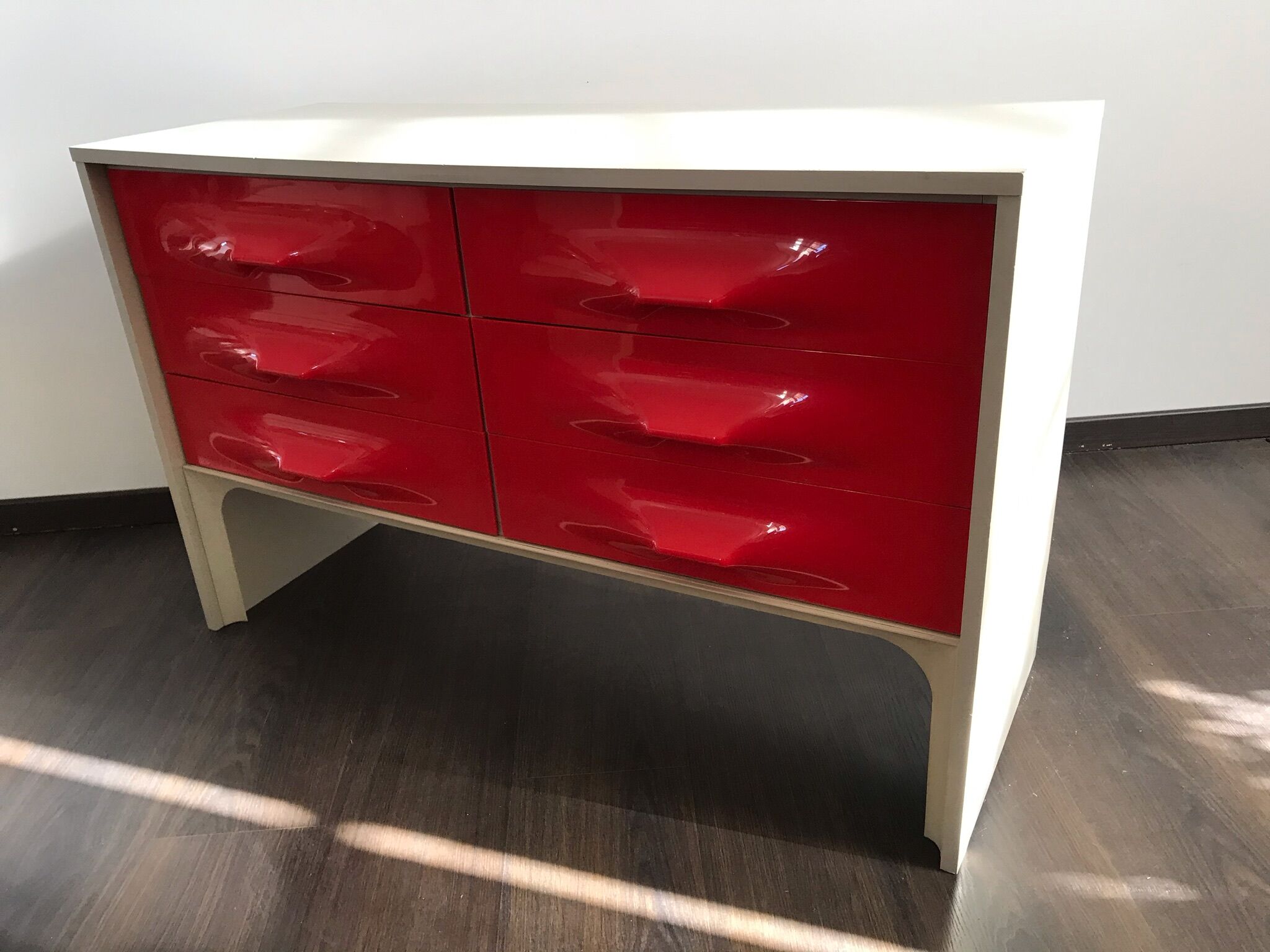 Commode DF2000 de Raymond Loewy design années 70