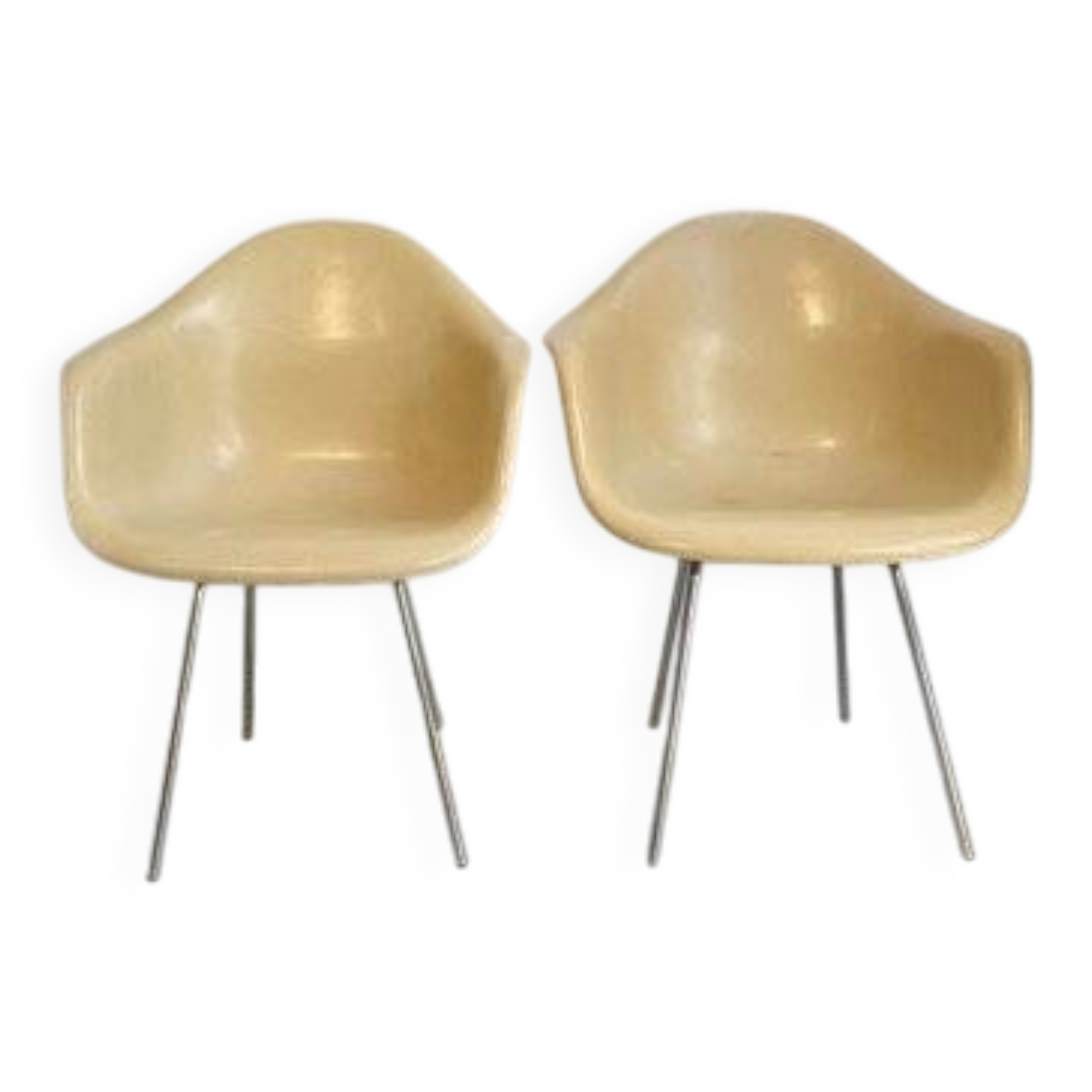 Charles & Ray Eames pair of vintage Dax armchairs