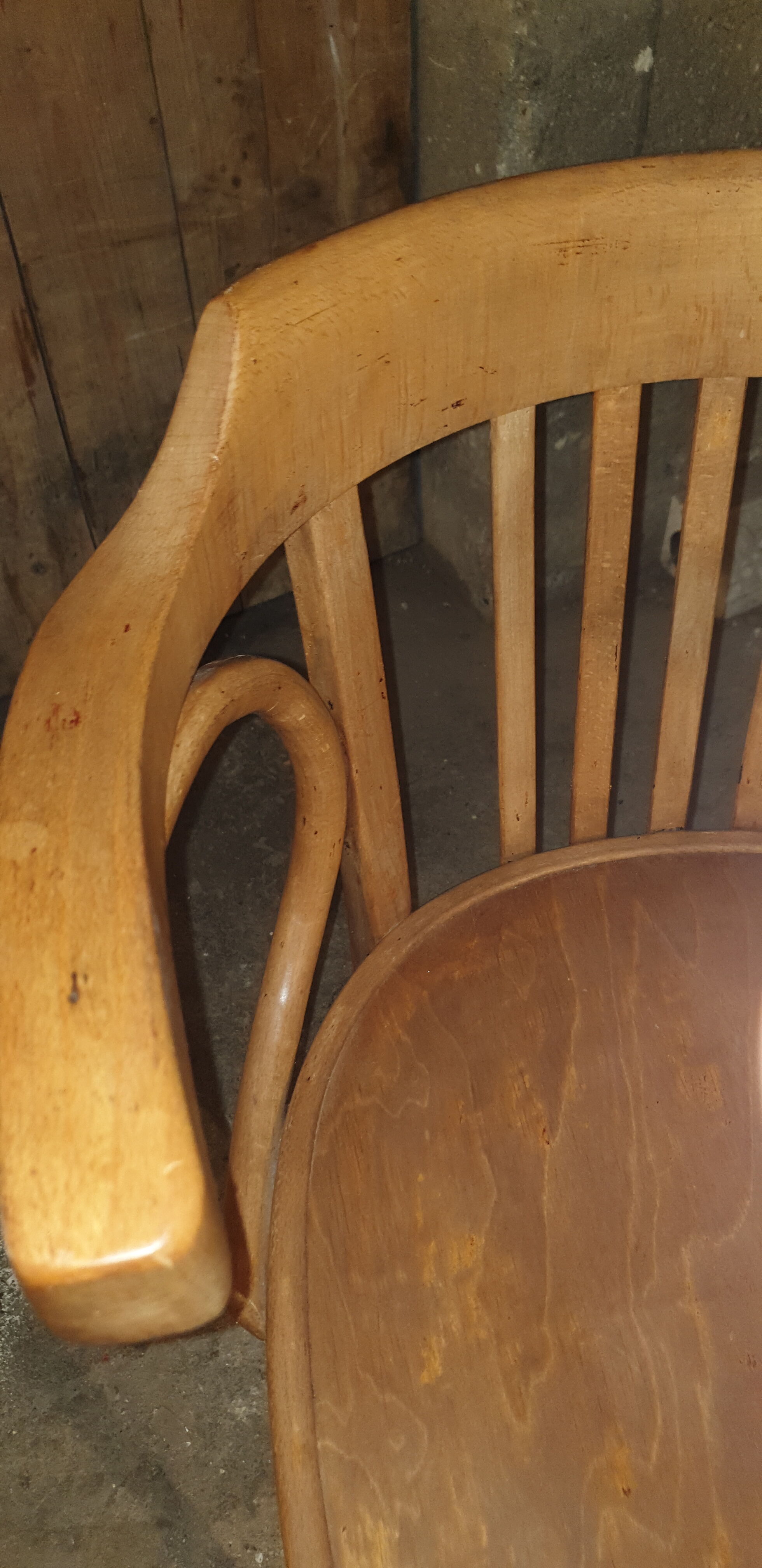 Curved wood office chair