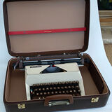 Facit typewriter made in Sweden with its carrying case