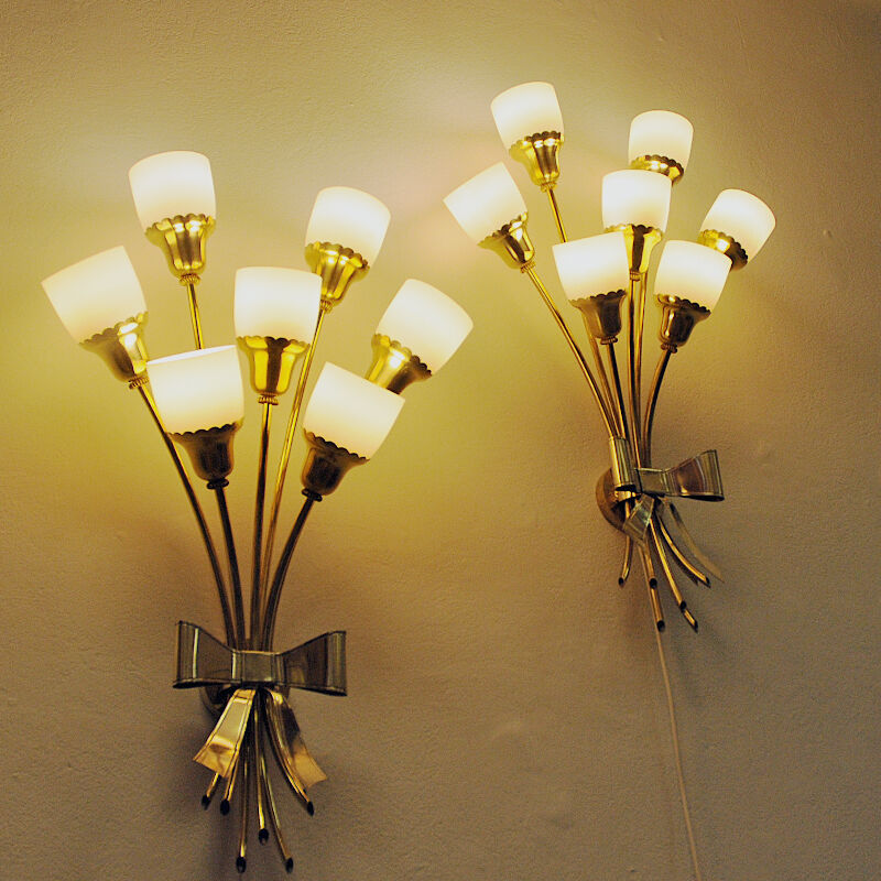 Vintage bouquet modern design brass wall lamp pair from the 1940s