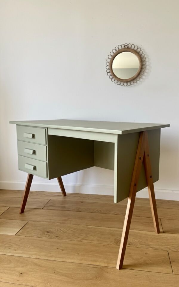 Bureau scandinave en teck restauré - Pieds compas