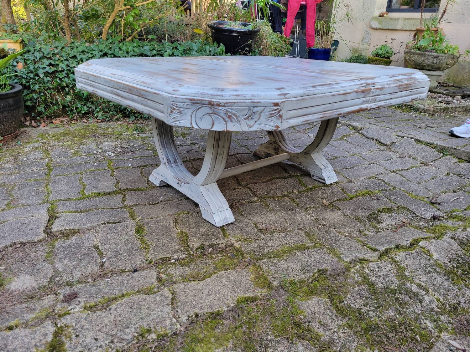Art Deco coffee table