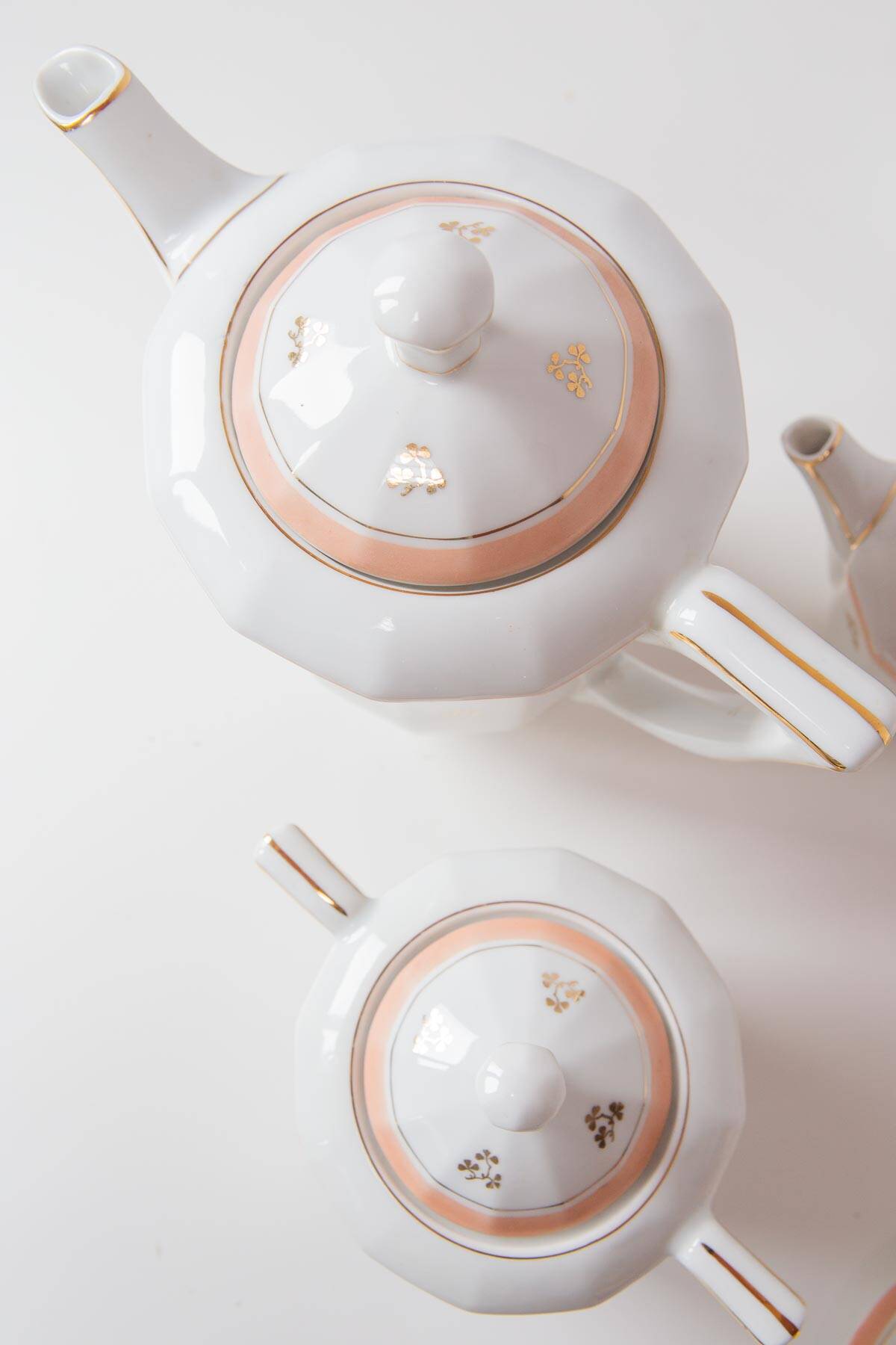 Limoges porcelain tea set? approx. 1950 (26 pieces)