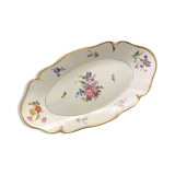 Plat en porcelaine, décor de fleurs