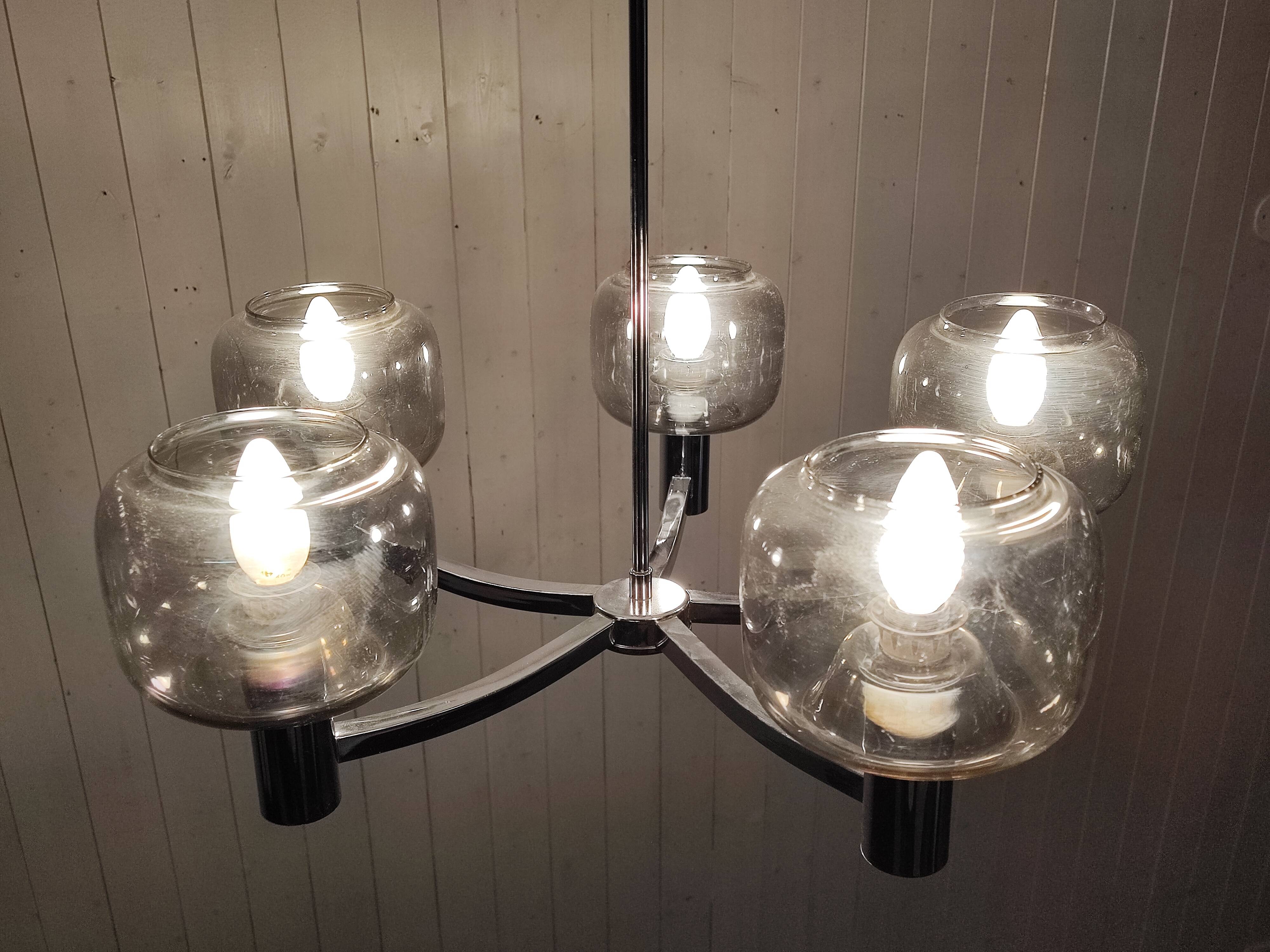 Space age chandelier See Delmas