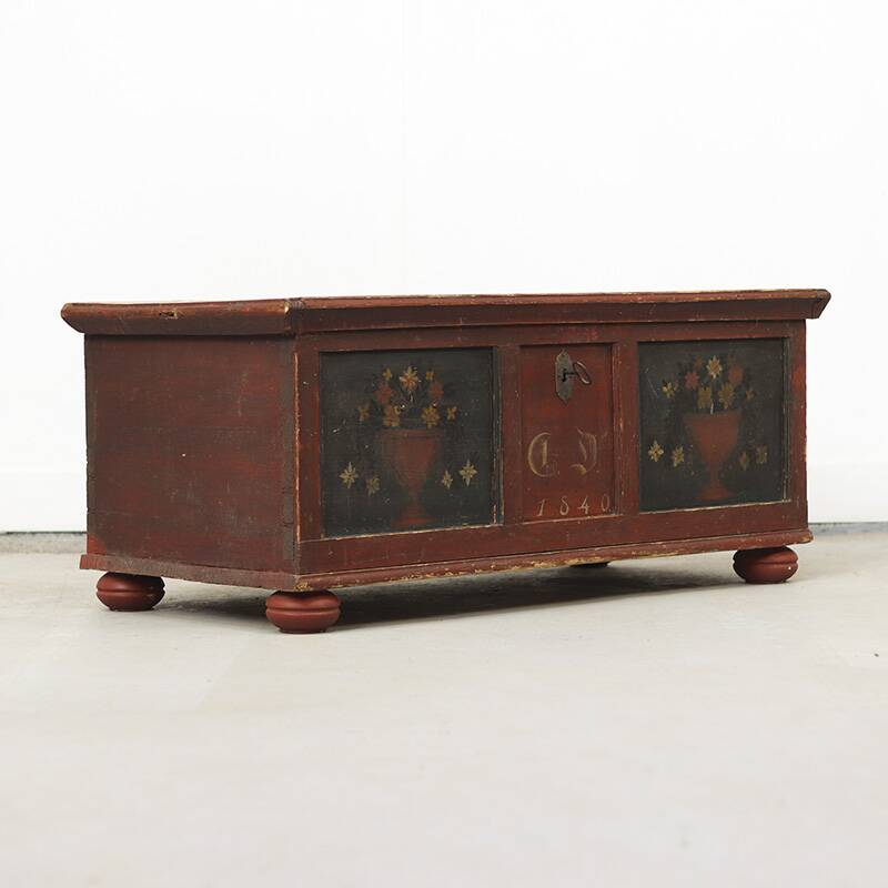 Antique Folk Art Painted bridal chest 1840