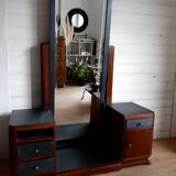 Art Deco hairdresser