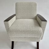 Cube armchair in wool buckle