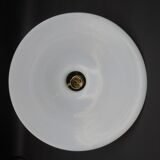 Suspension in opaline