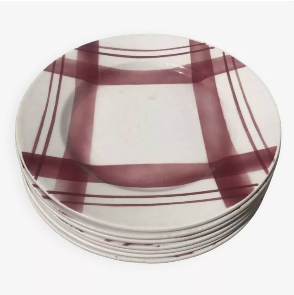 7 ironstone plates Moulin des loups tiles