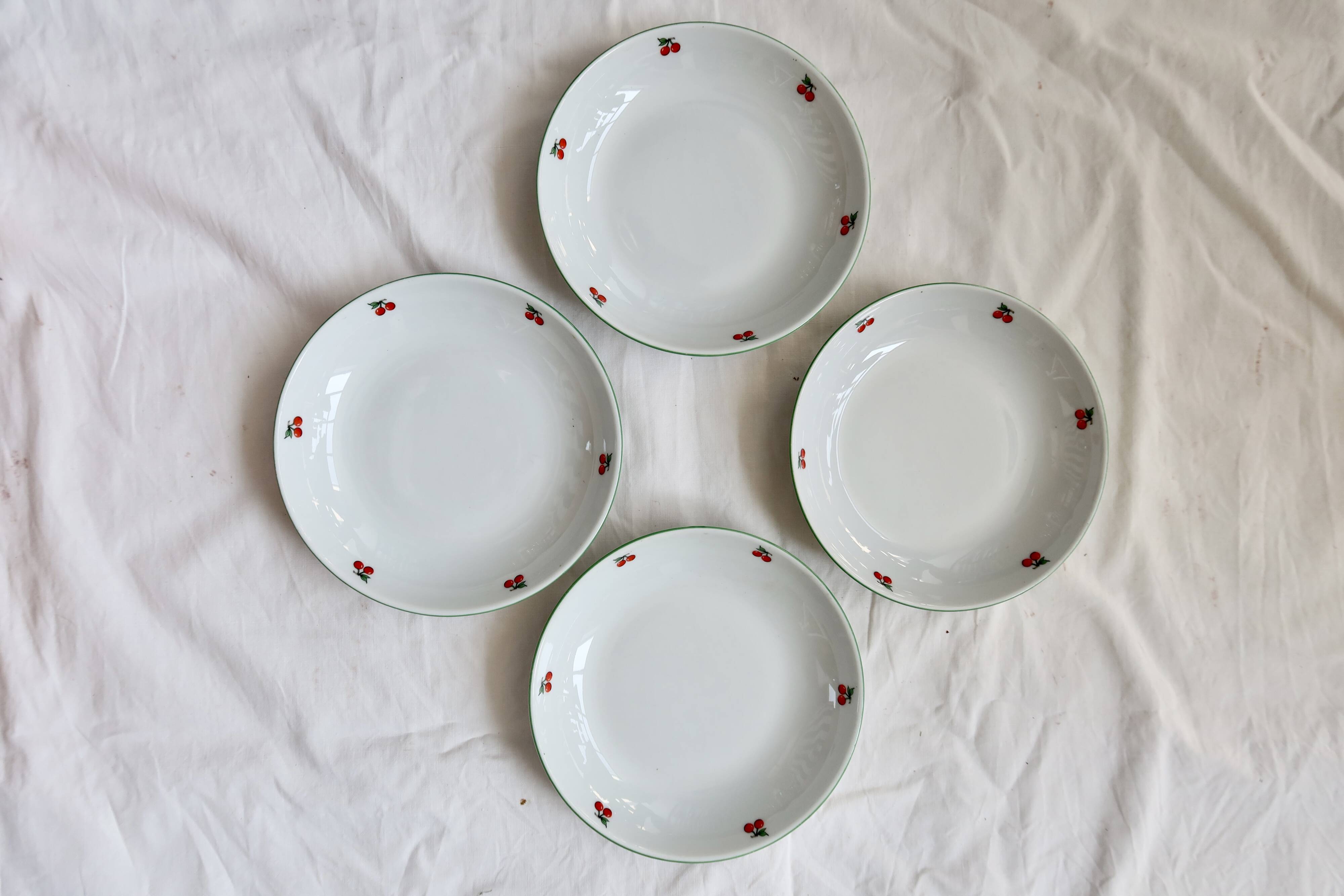 4 vintage porcelain soup plates – Cherry pattern