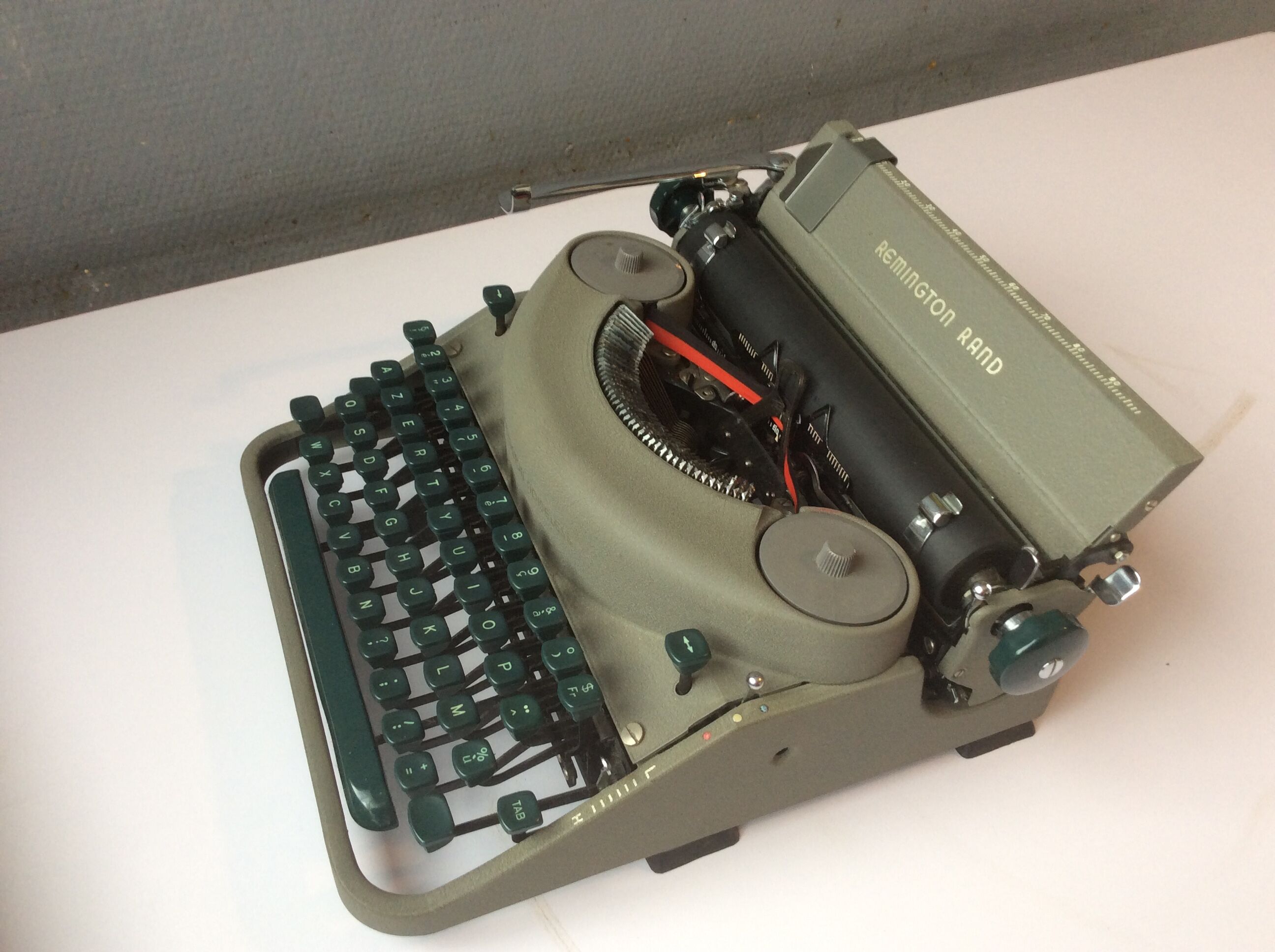 Old remington noiseless portable typewriter