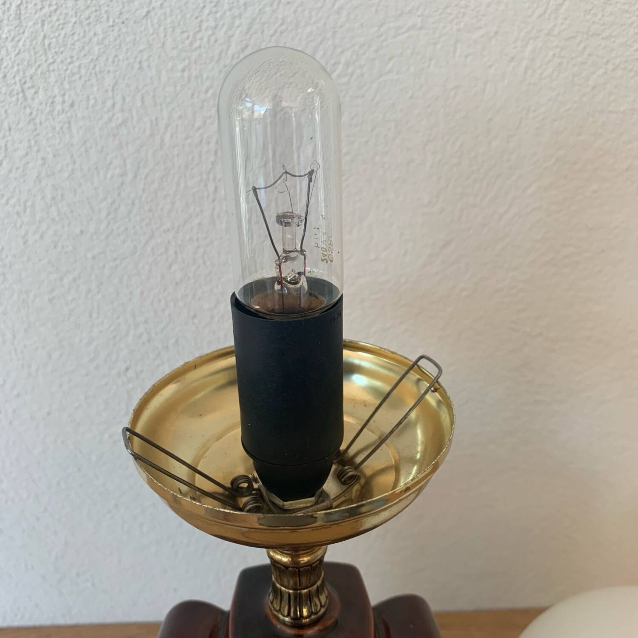 ▪️Art Deco Ceramic and Globe Lamp Stylized Shell Brown and Gold