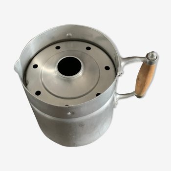 Aluminium pot
