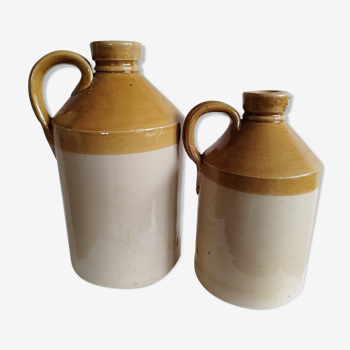 Duo de bouteilles carafes en grès