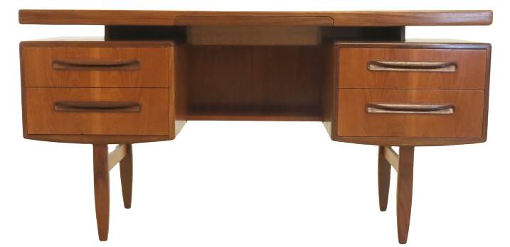 Bureau vintage en teck fresque G-Plan 'Frettenham'