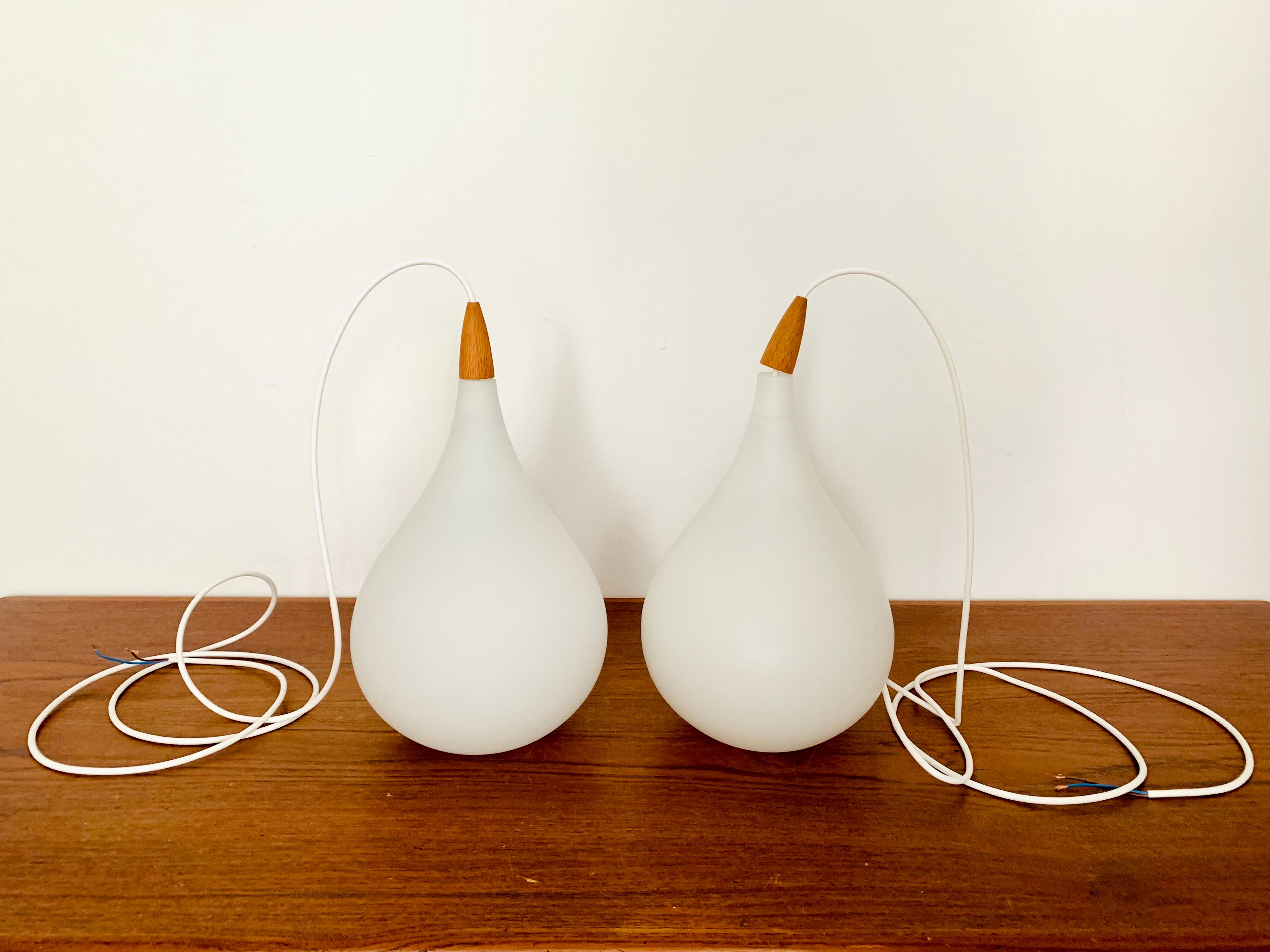 Set of 2 Swedish Opaline Pendant Lamps by Uno and Östen Kristiansson for Lu
