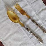 Salad cutlery