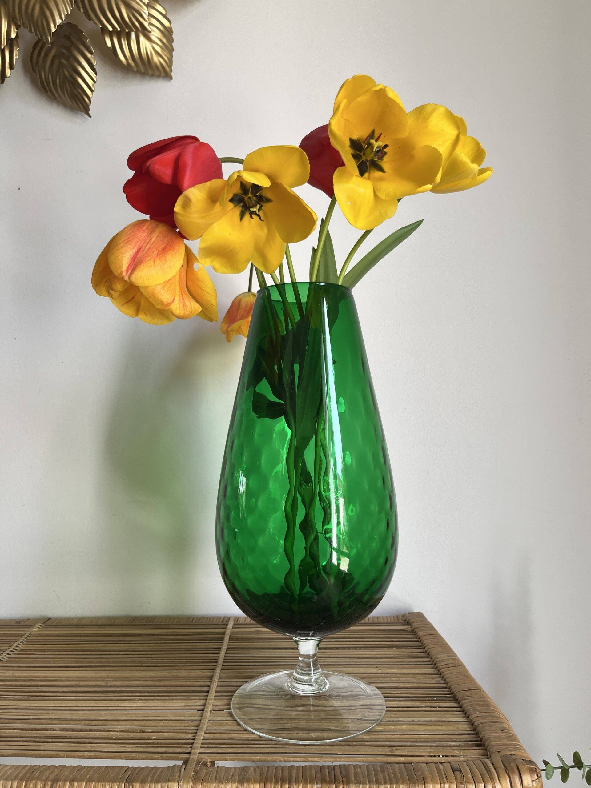 High green vase in empolied glass made in italy