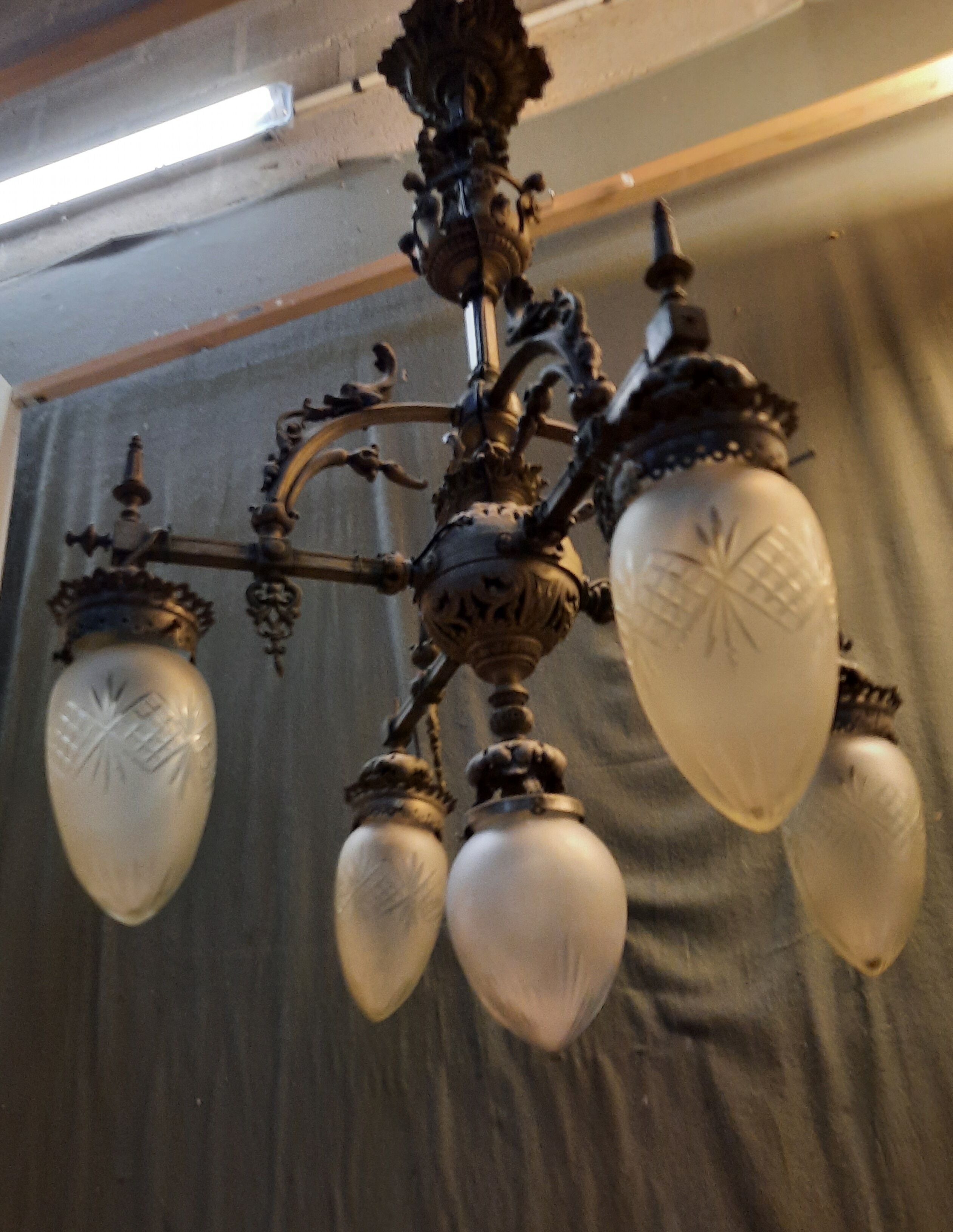 Chandelier 1900 metal and glass