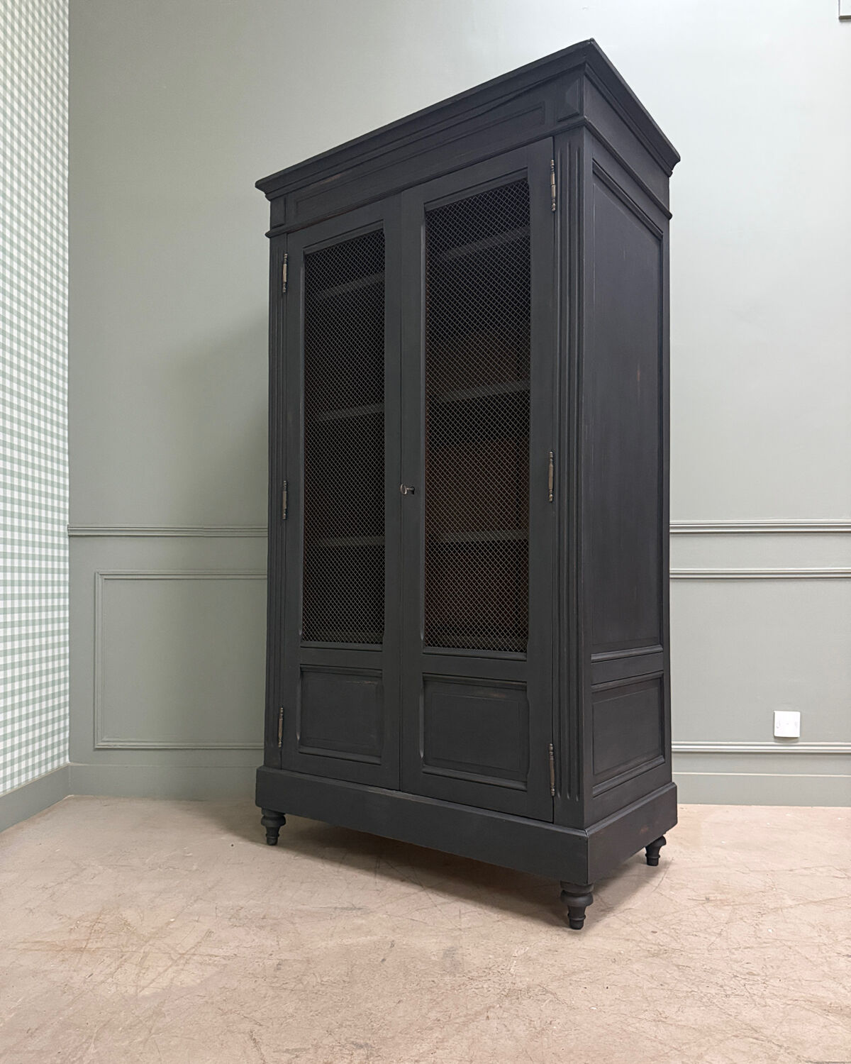 Directoire library with black patina (renovated)