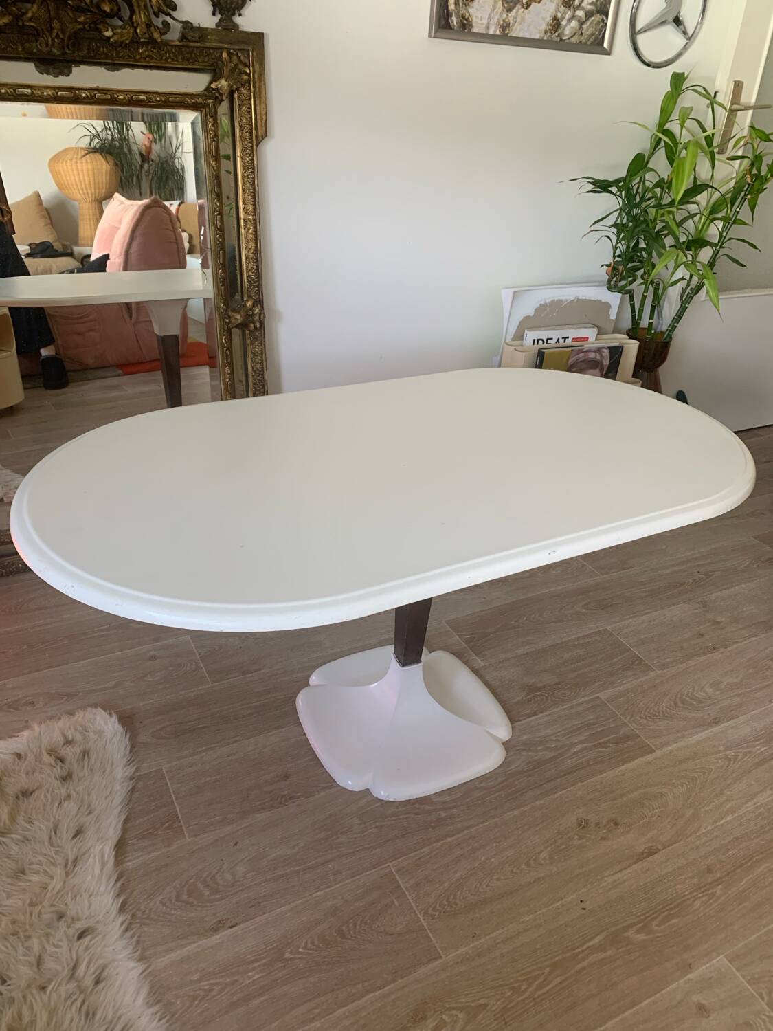 Gautier vintage tulip leg coffee table