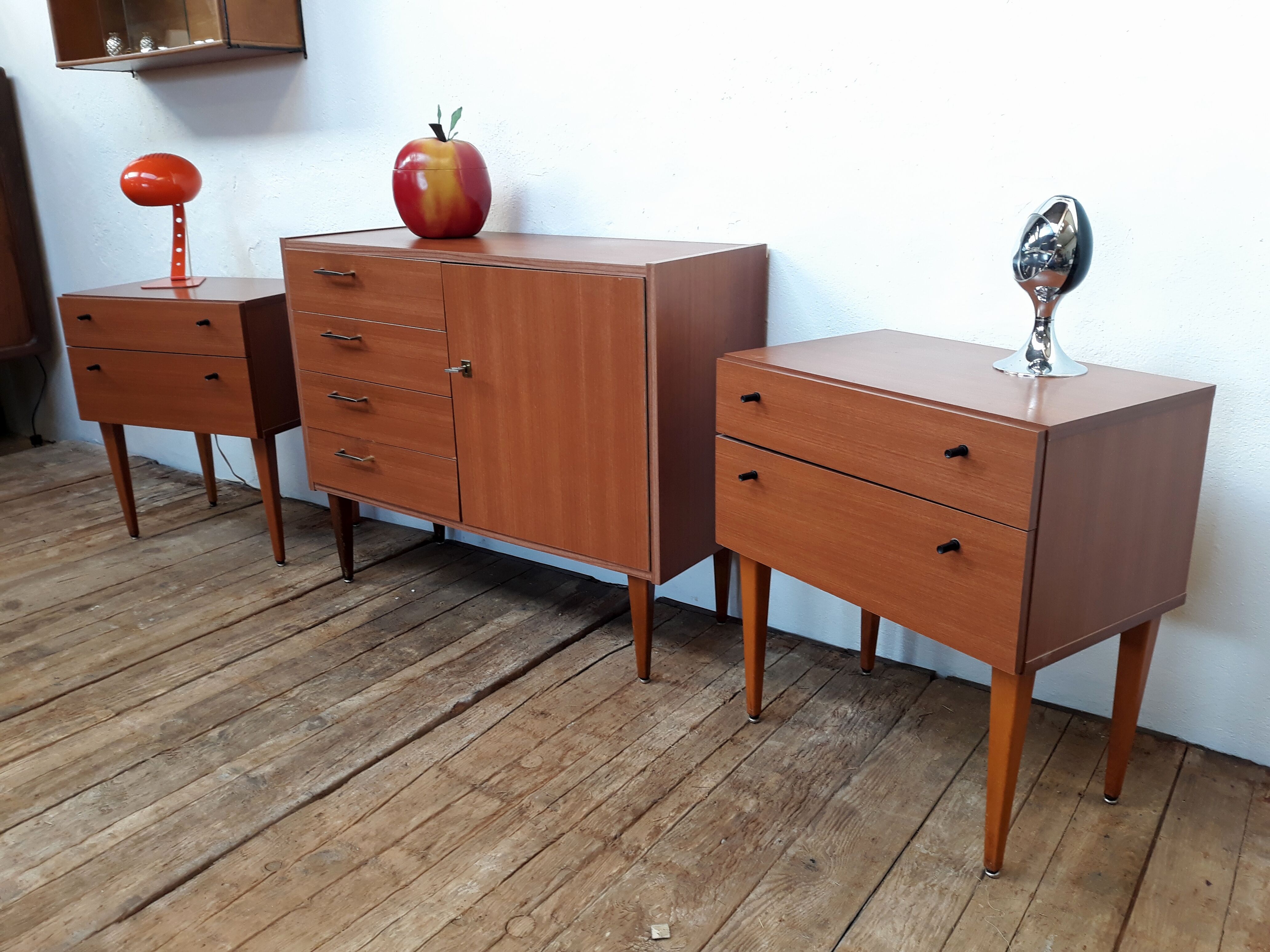 Tables de chevet vintage 1960