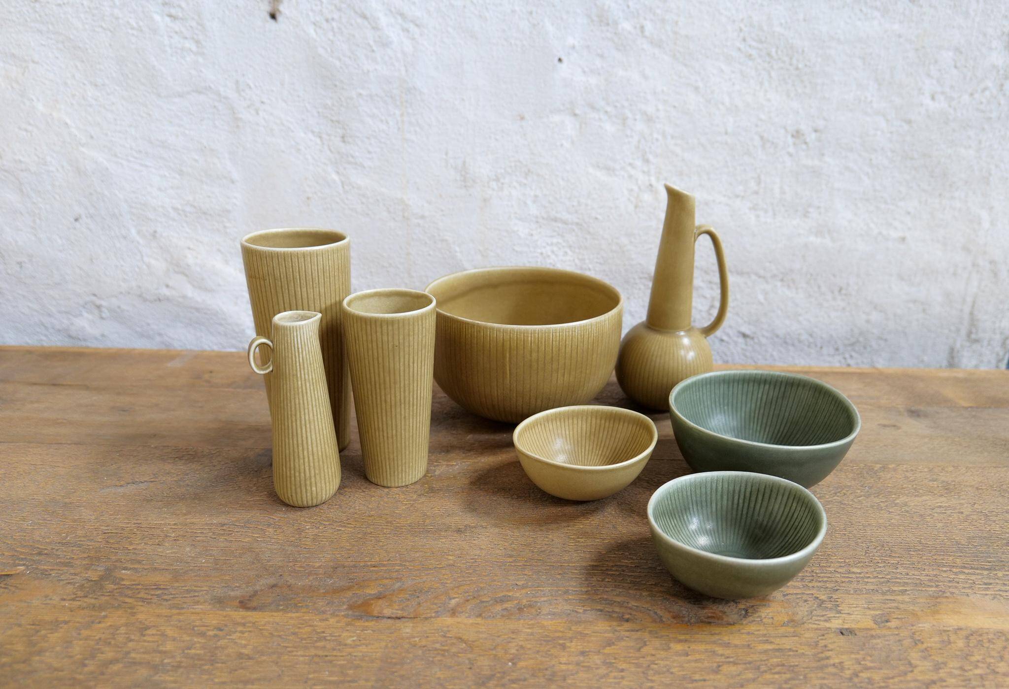 Mid-century Scandinavian set of 8 vases and bowls Rörstrand Ritzi Gunnar Nylund